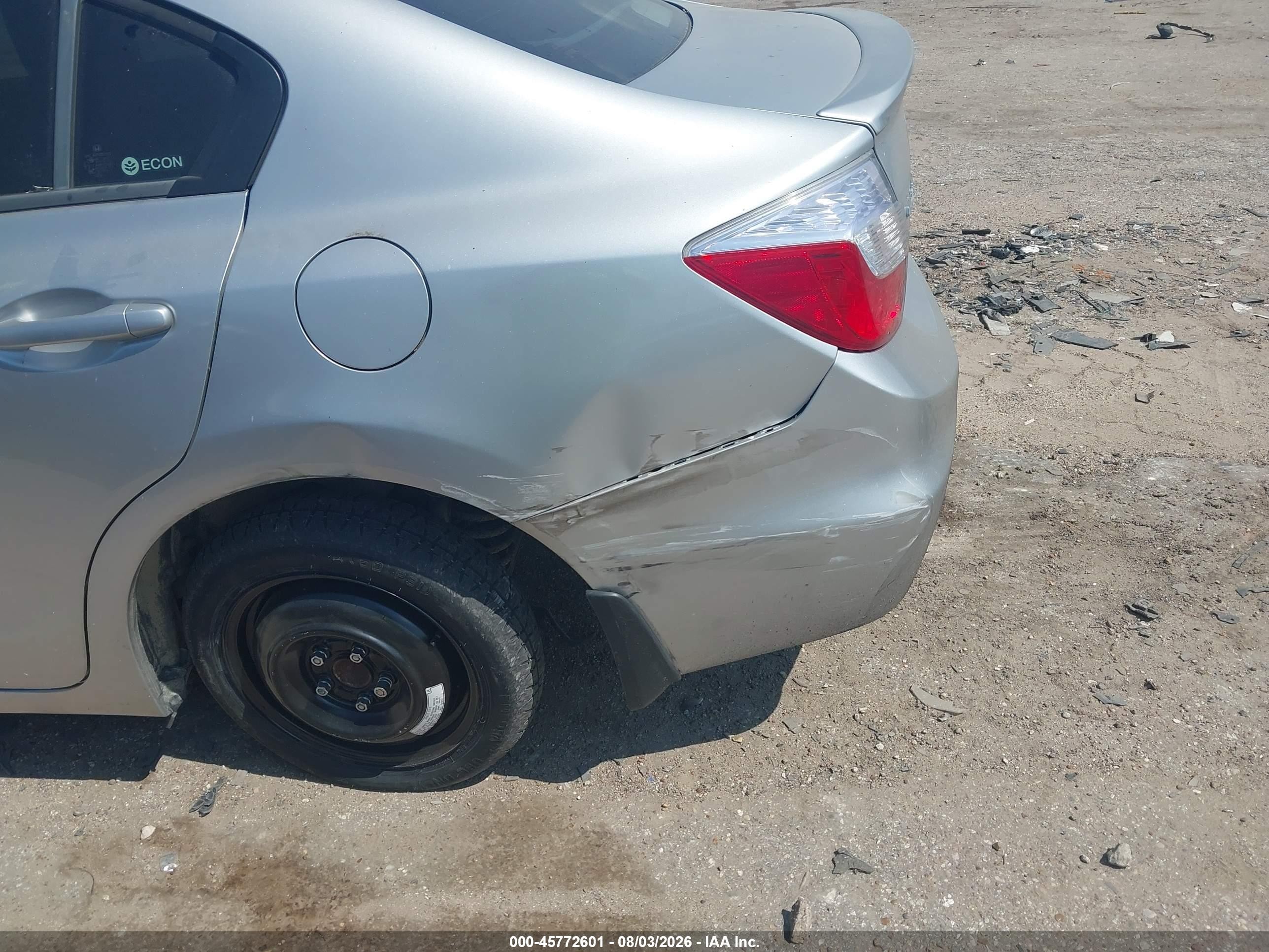 2012 Honda Civic Hybrid   Серебряный vin: JHMFB4F38CS007959