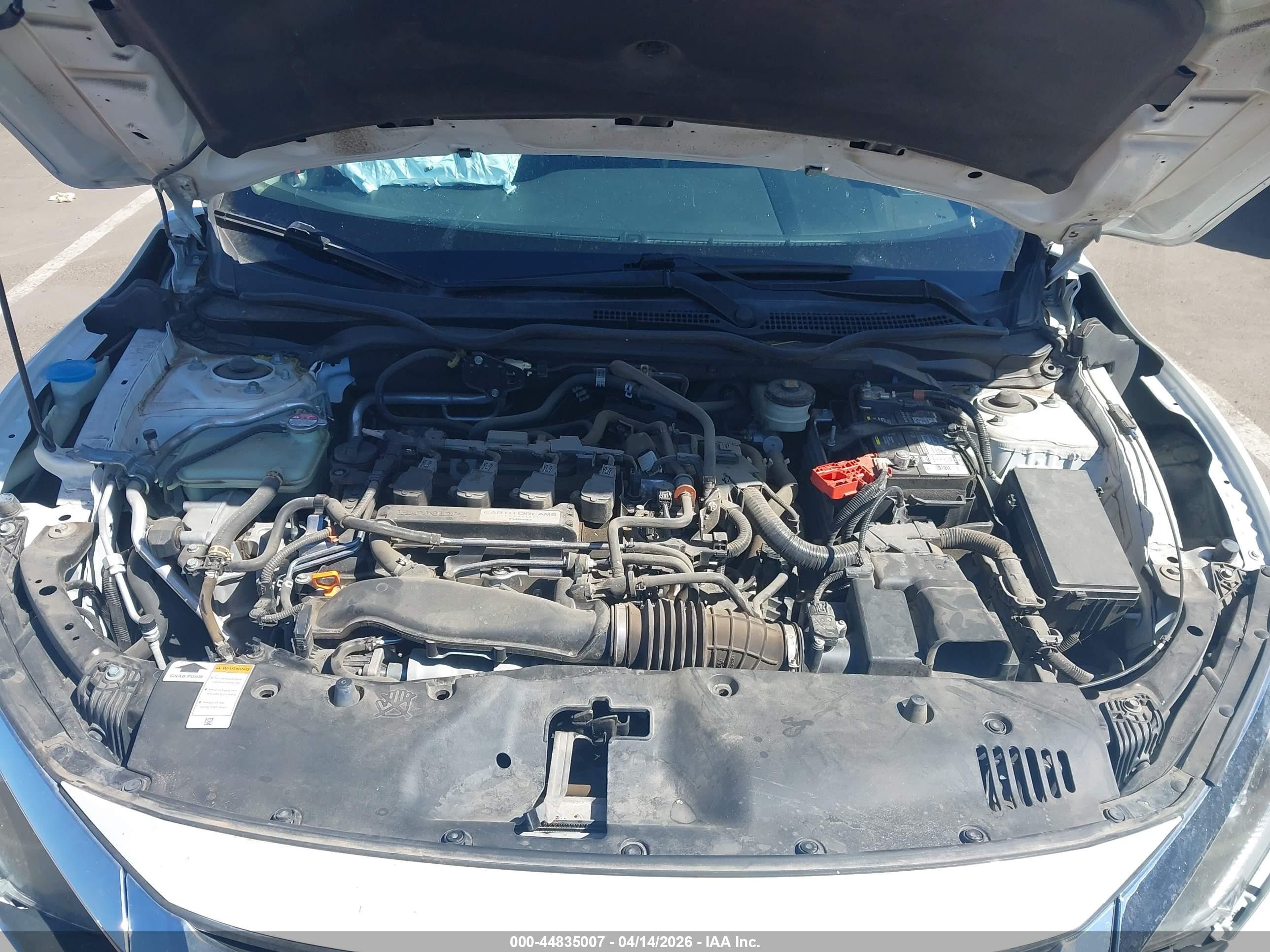 2018 Honda Civic Ex-t White vin: JHMFC1F33JX041724