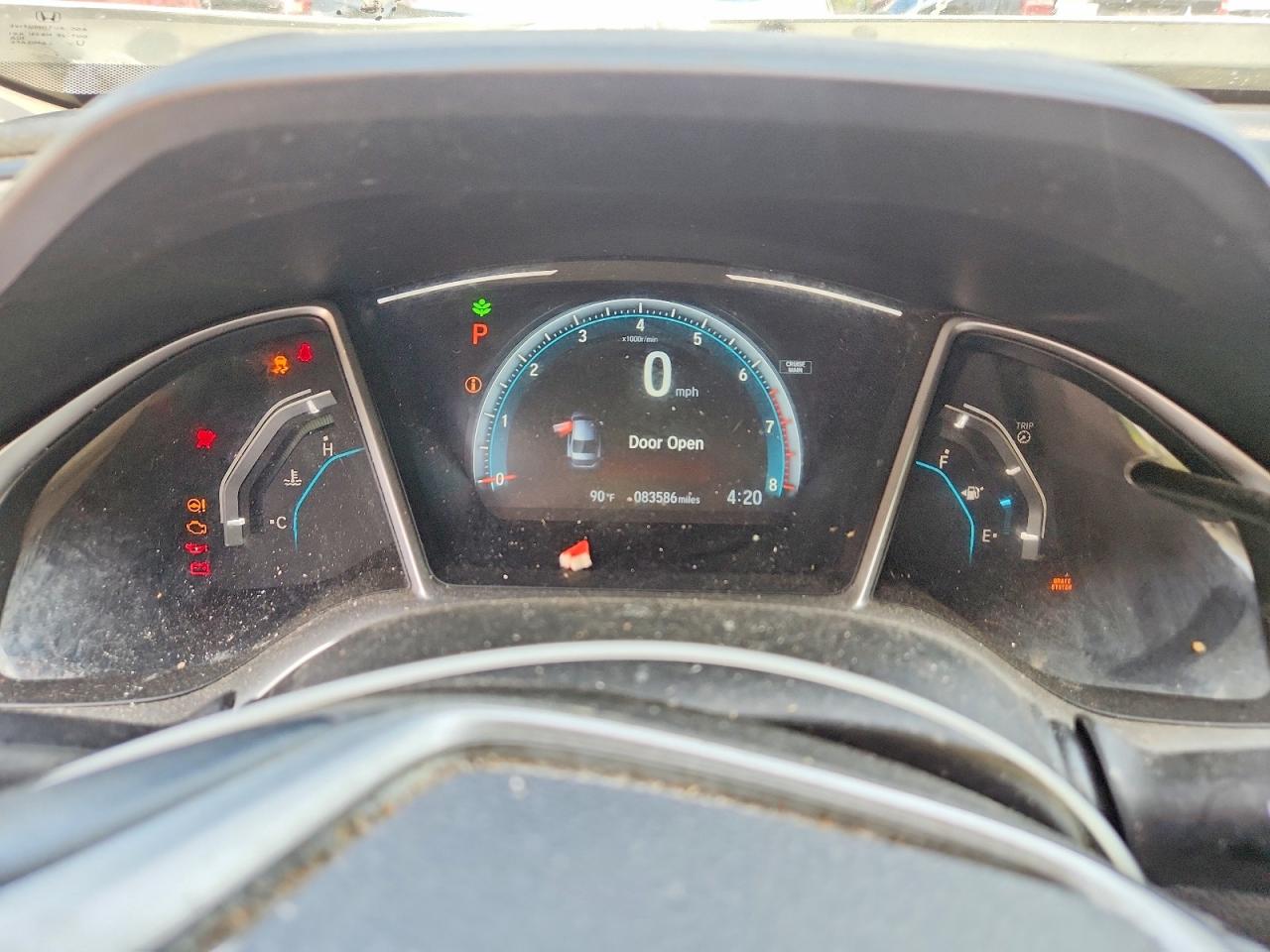 2018 Honda Civic Ex White vin: JHMFC1F34JX003077