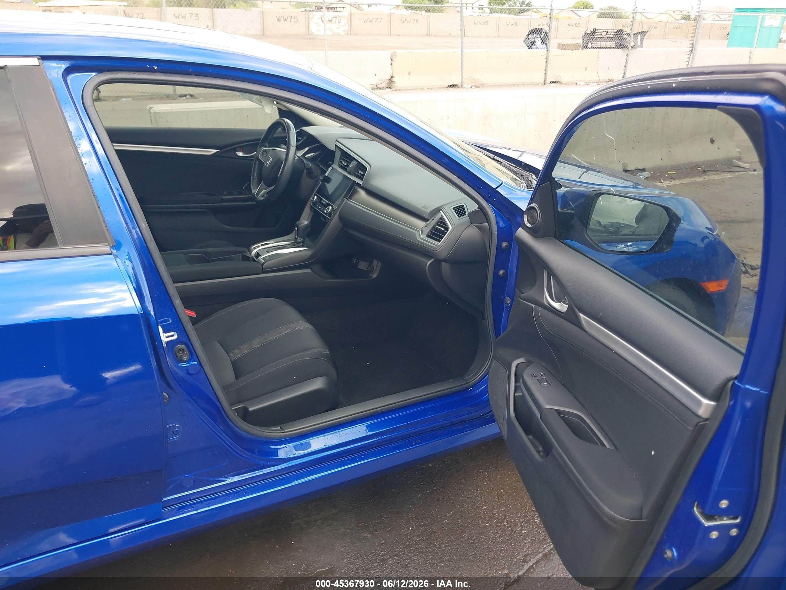 2018 Honda Civic Ex-t Синий vin: JHMFC1F35JX035360