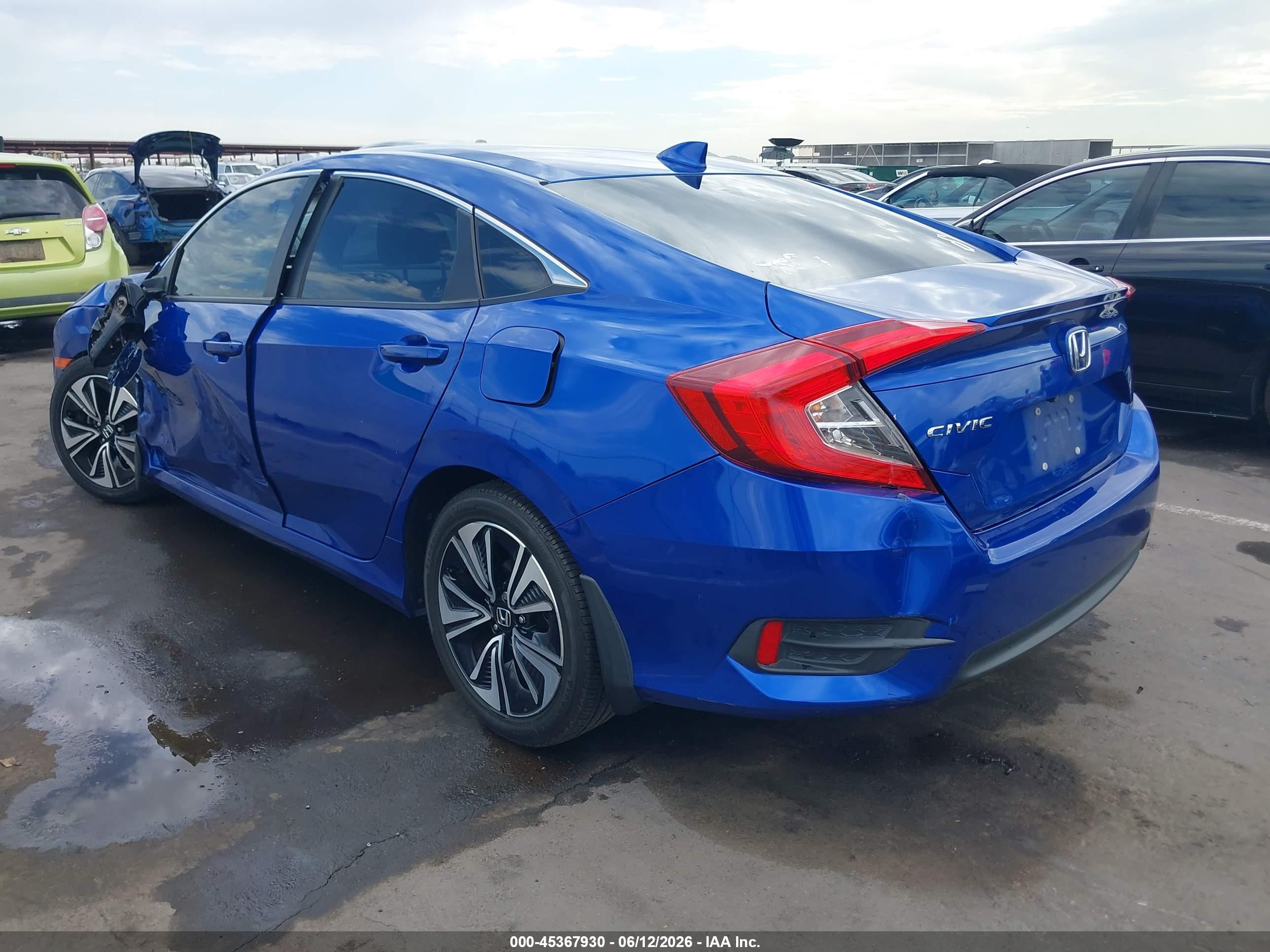 2018 Honda Civic Ex-t Синий vin: JHMFC1F35JX035360