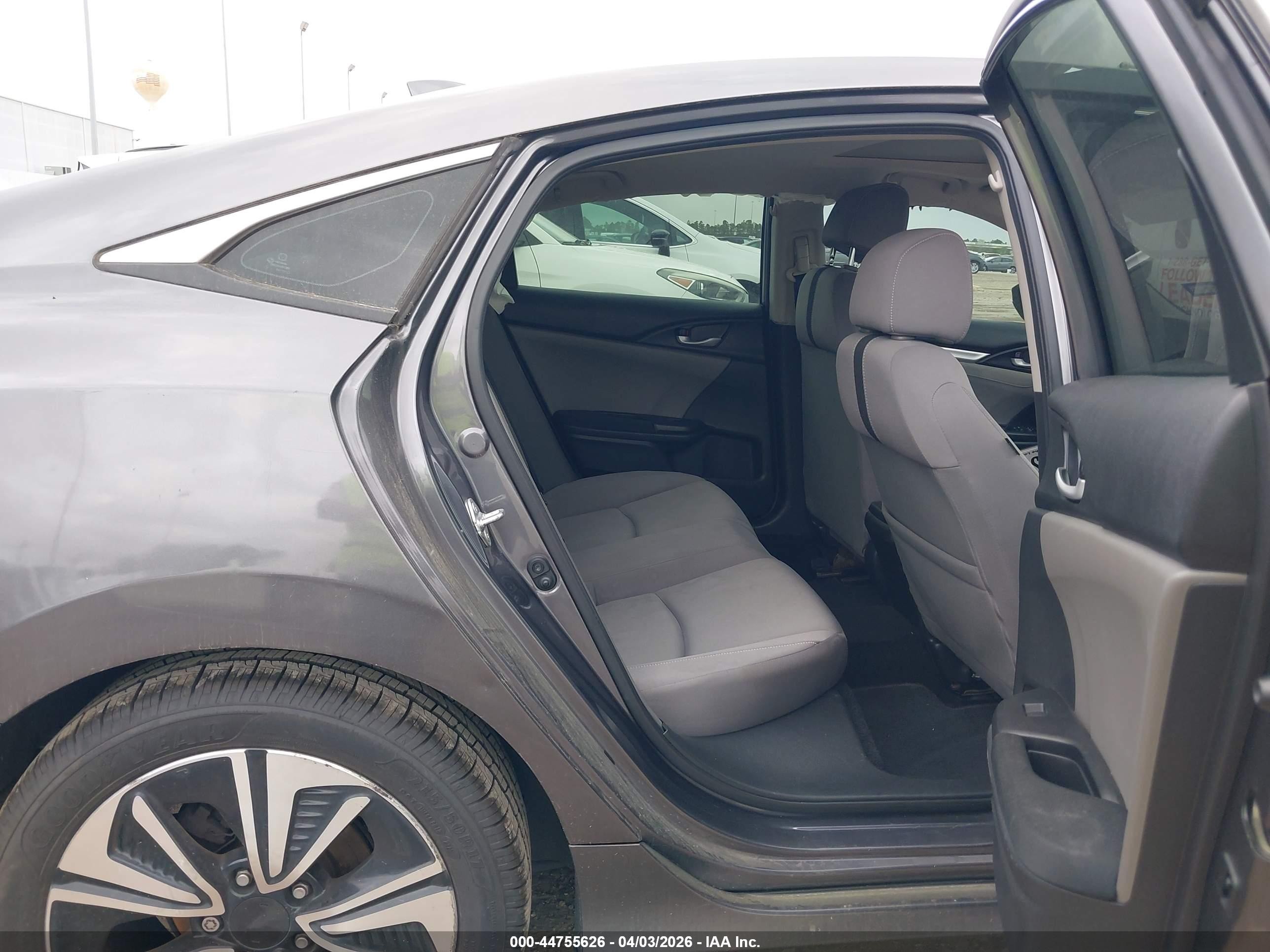 2018 Honda Civic Ex-t Серый vin: JHMFC1F3XJX042787