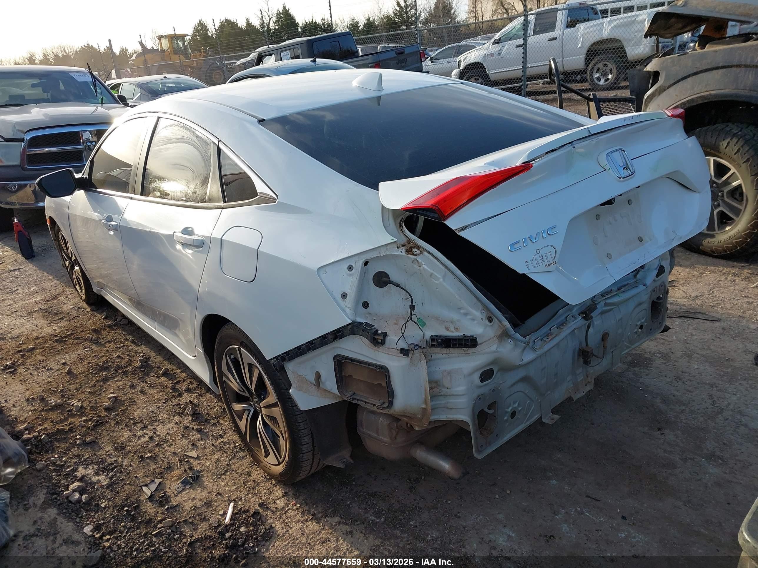 2018 Honda Civic Ex-l White vin: JHMFC1F72JX010063