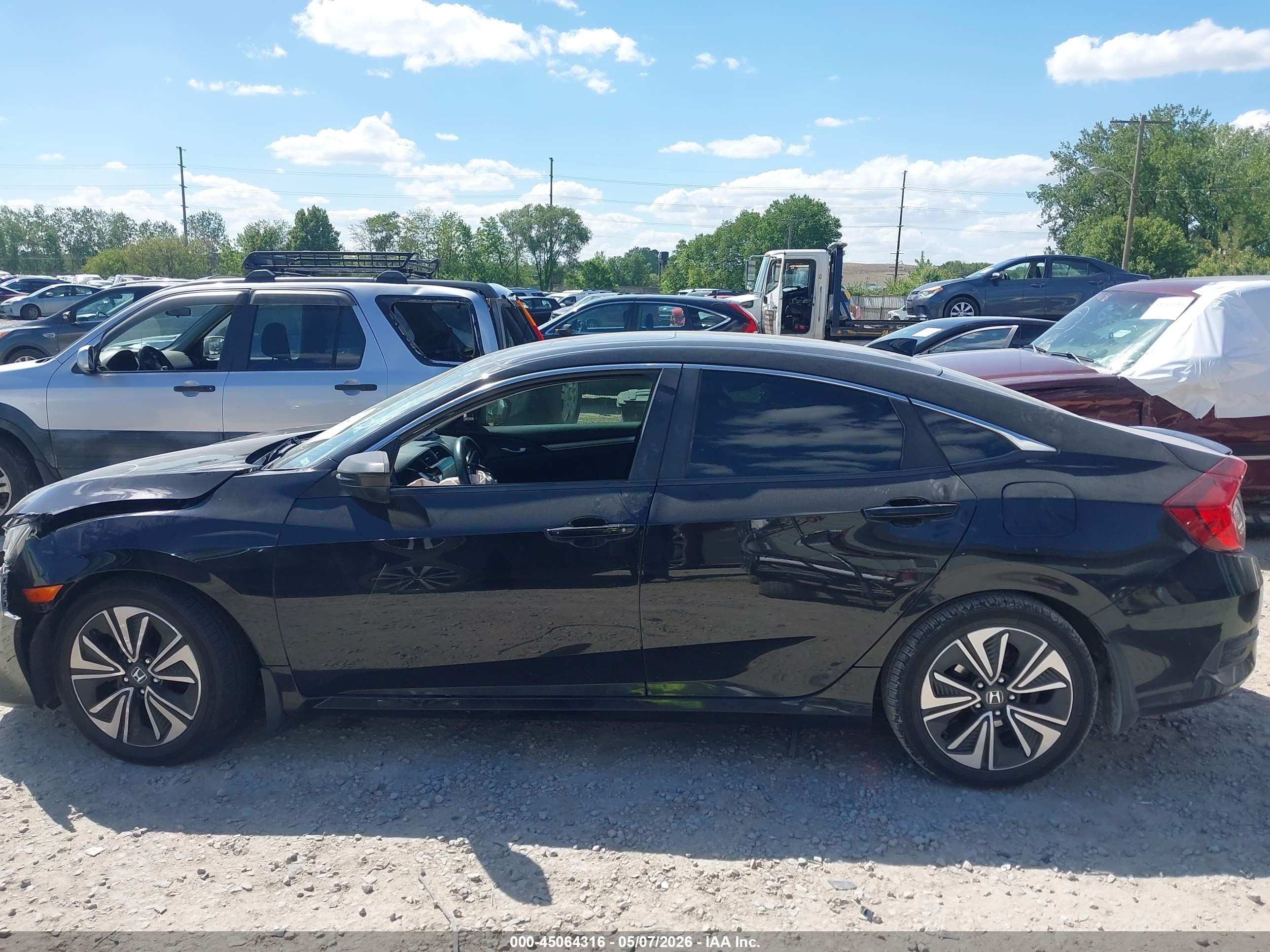 2018 Honda Civic Ex-l Black vin: JHMFC1F76JX022734