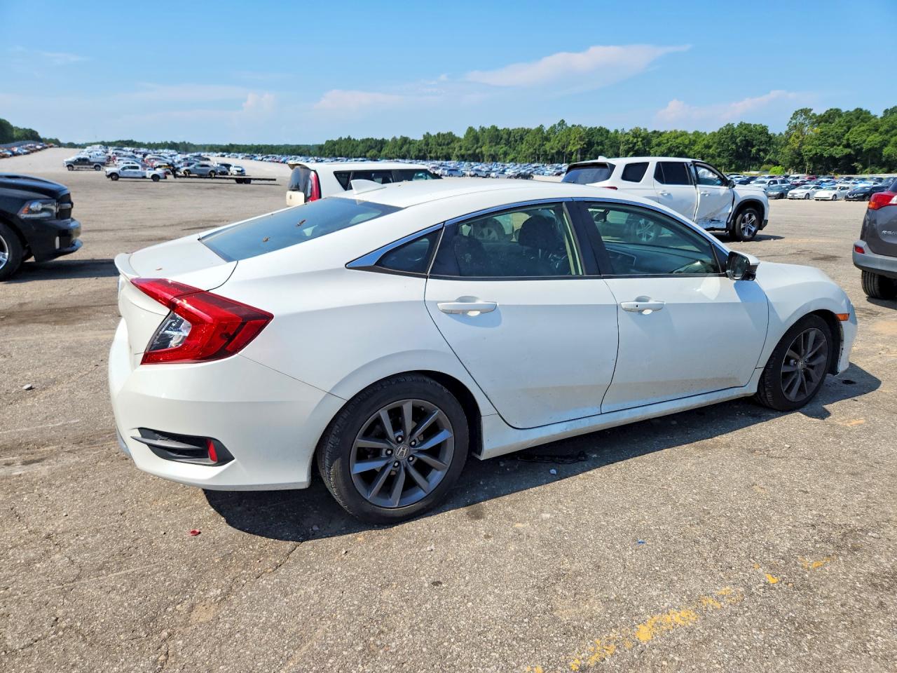 2019 Honda Civic Exl White vin: JHMFC1F7XKX010331