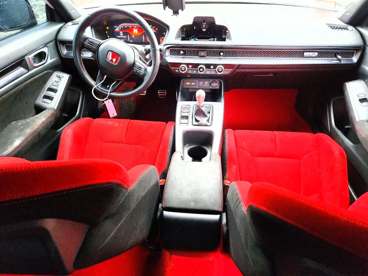 2024 Honda Civic Type-r White vin: JHMFL5G43RX001993