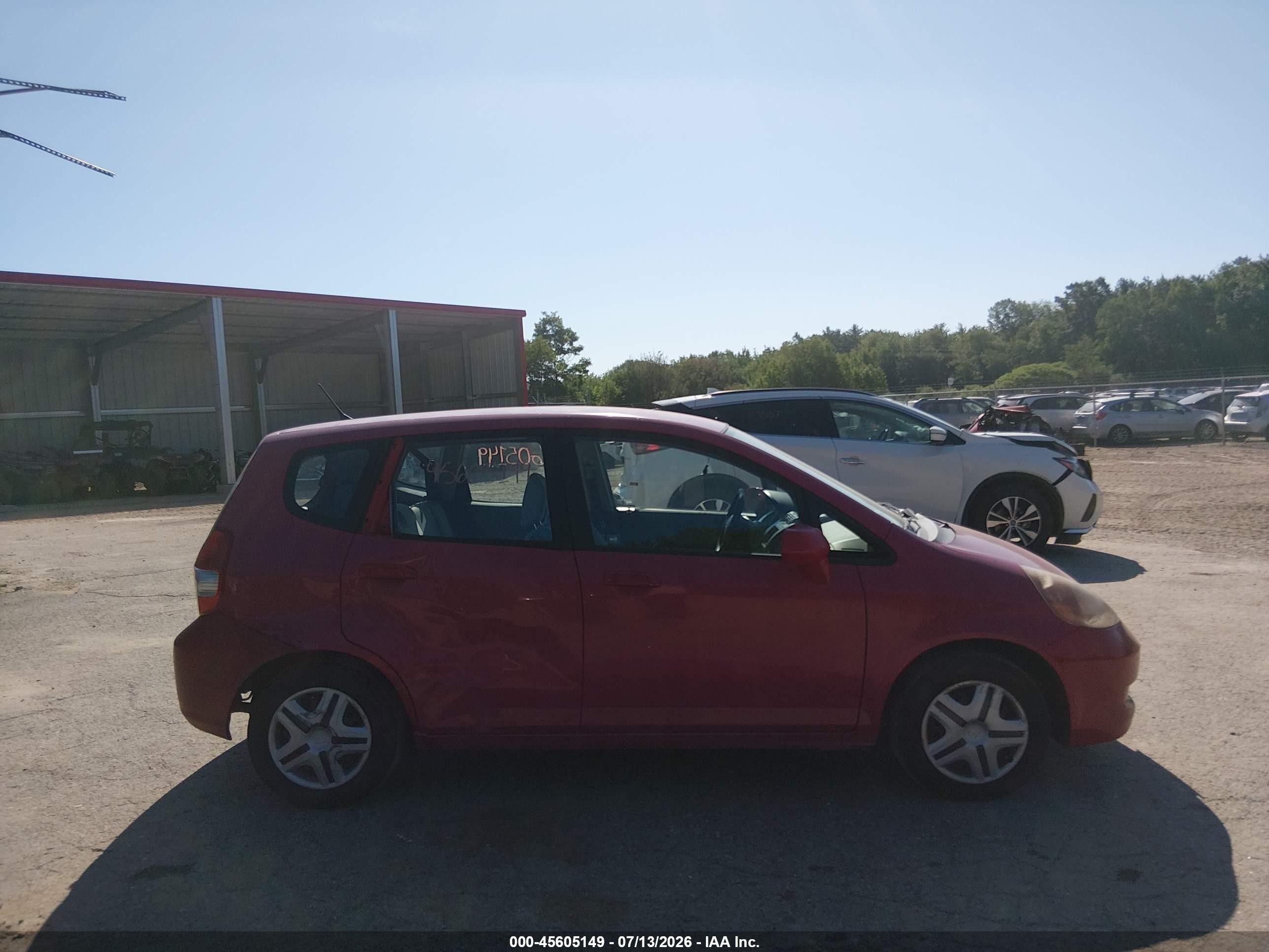 2007 Honda Fit Red vin: JHMGD37407S000221