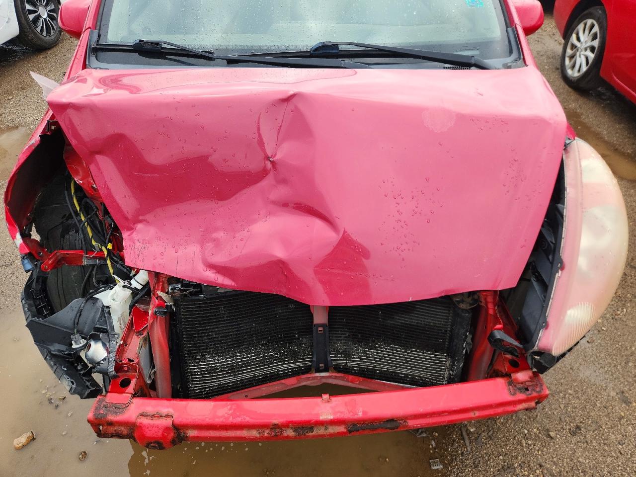 2007 Honda Fit Красный vin: JHMGD37447S003896