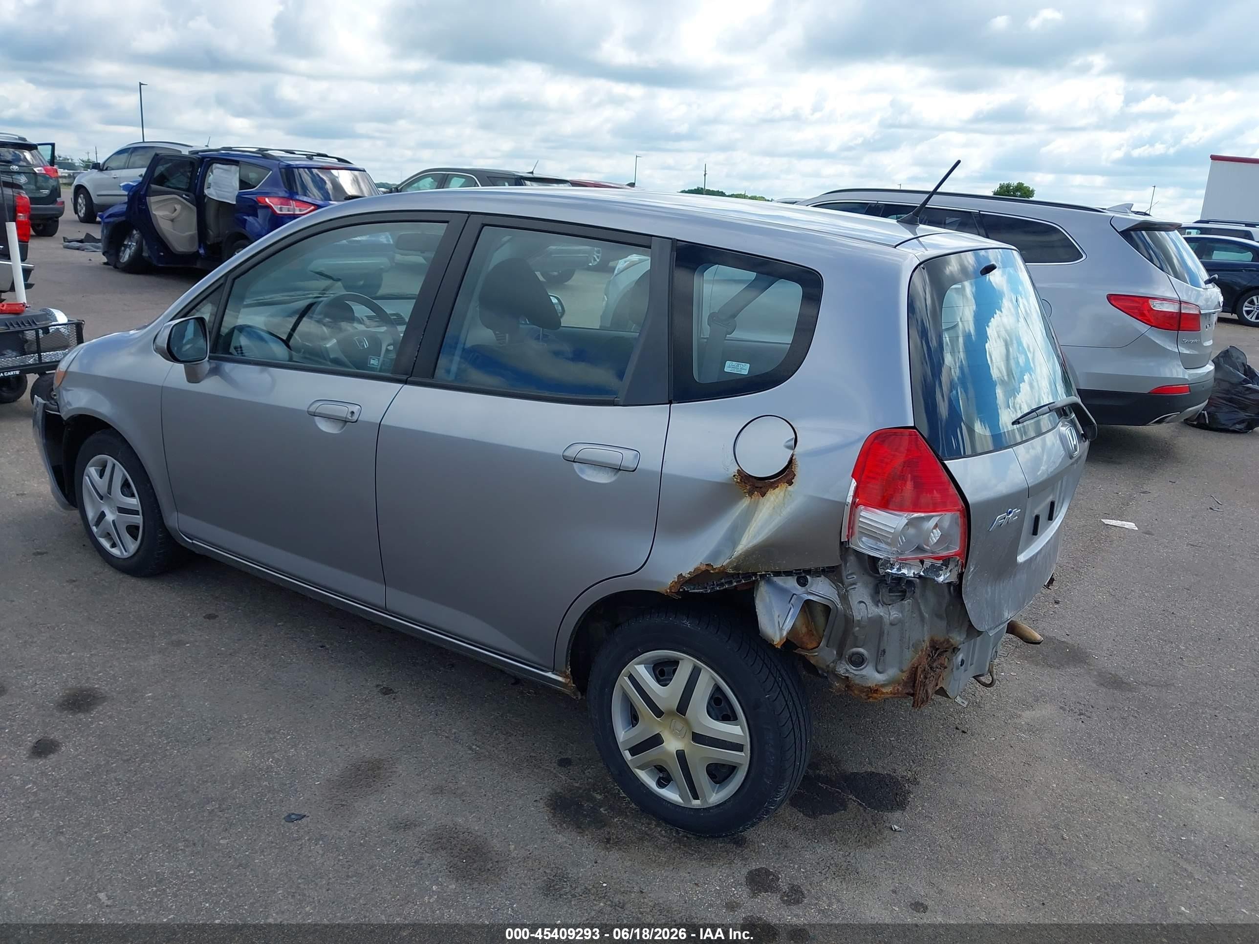 2008 Honda Fit   Gray vin: JHMGD37478S012559