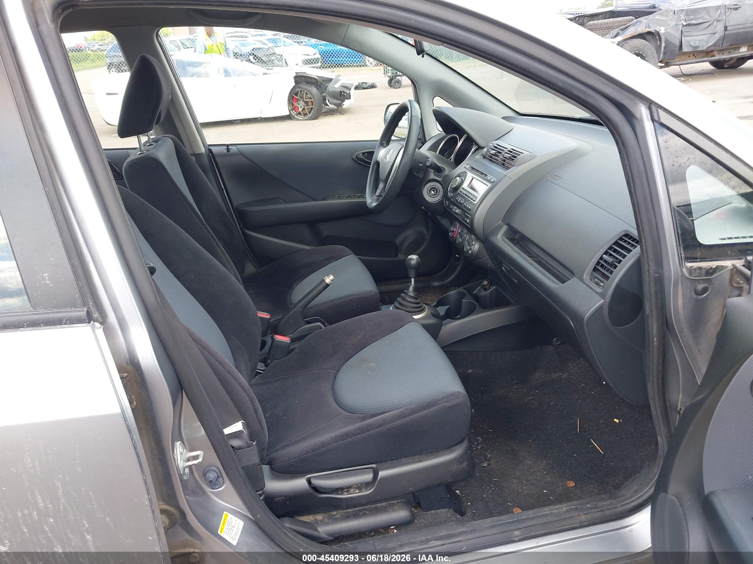 2008 Honda Fit   Gray vin: JHMGD37478S012559