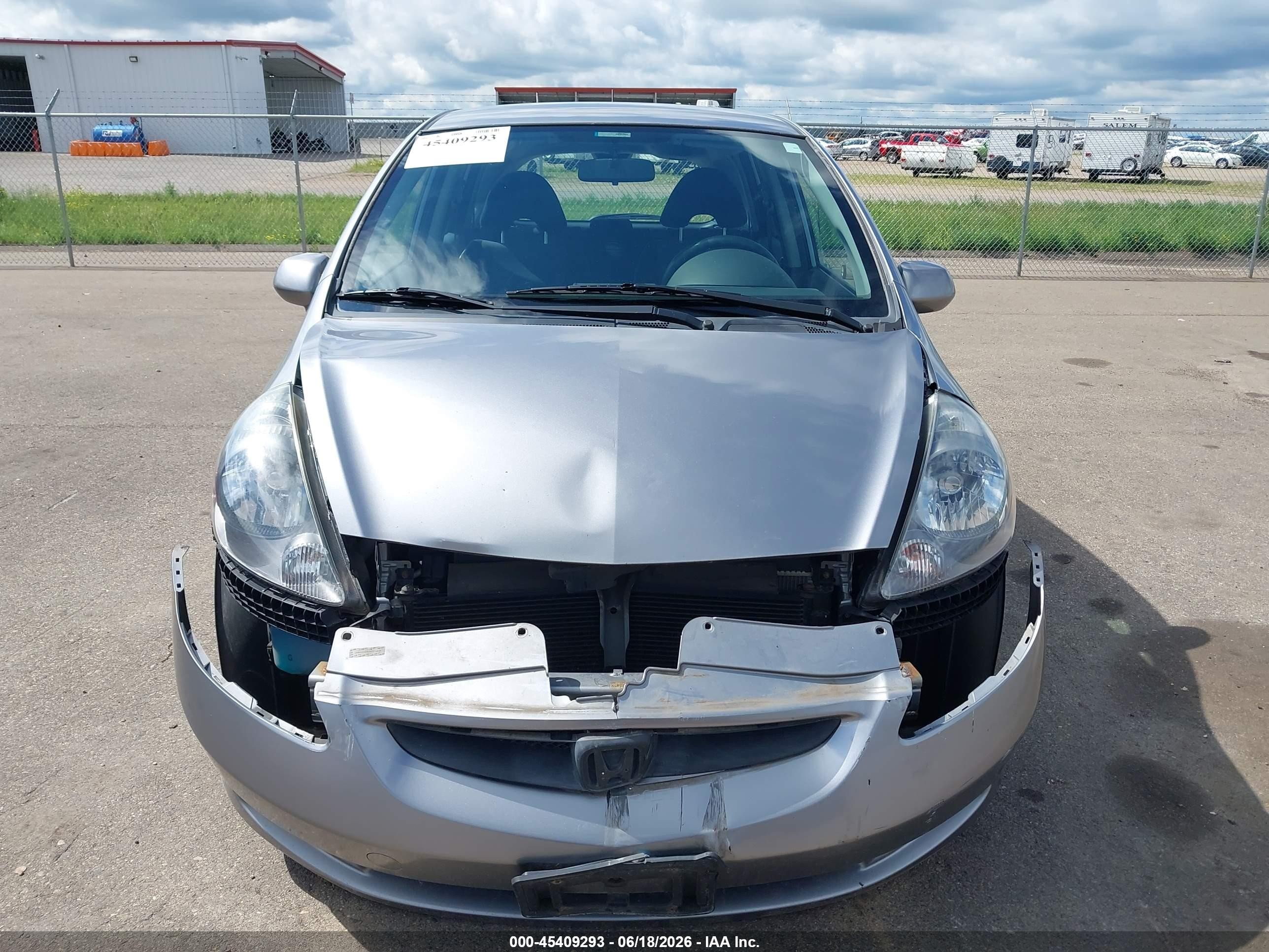 2008 Honda Fit   Gray vin: JHMGD37478S012559