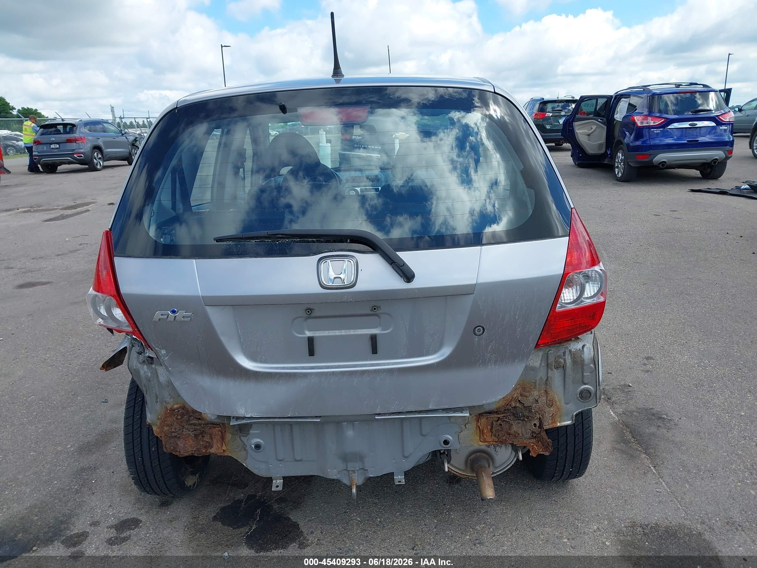 2008 Honda Fit   Gray vin: JHMGD37478S012559