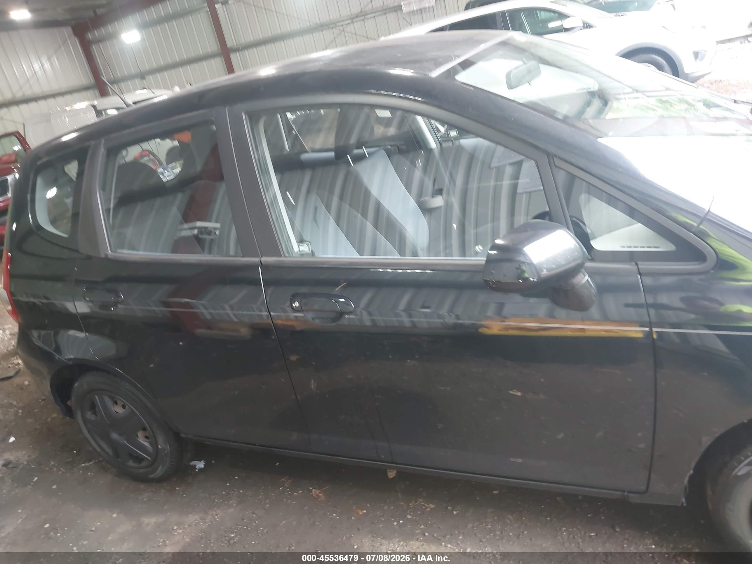 2008 Honda Fit   Black vin: JHMGD37488S002364