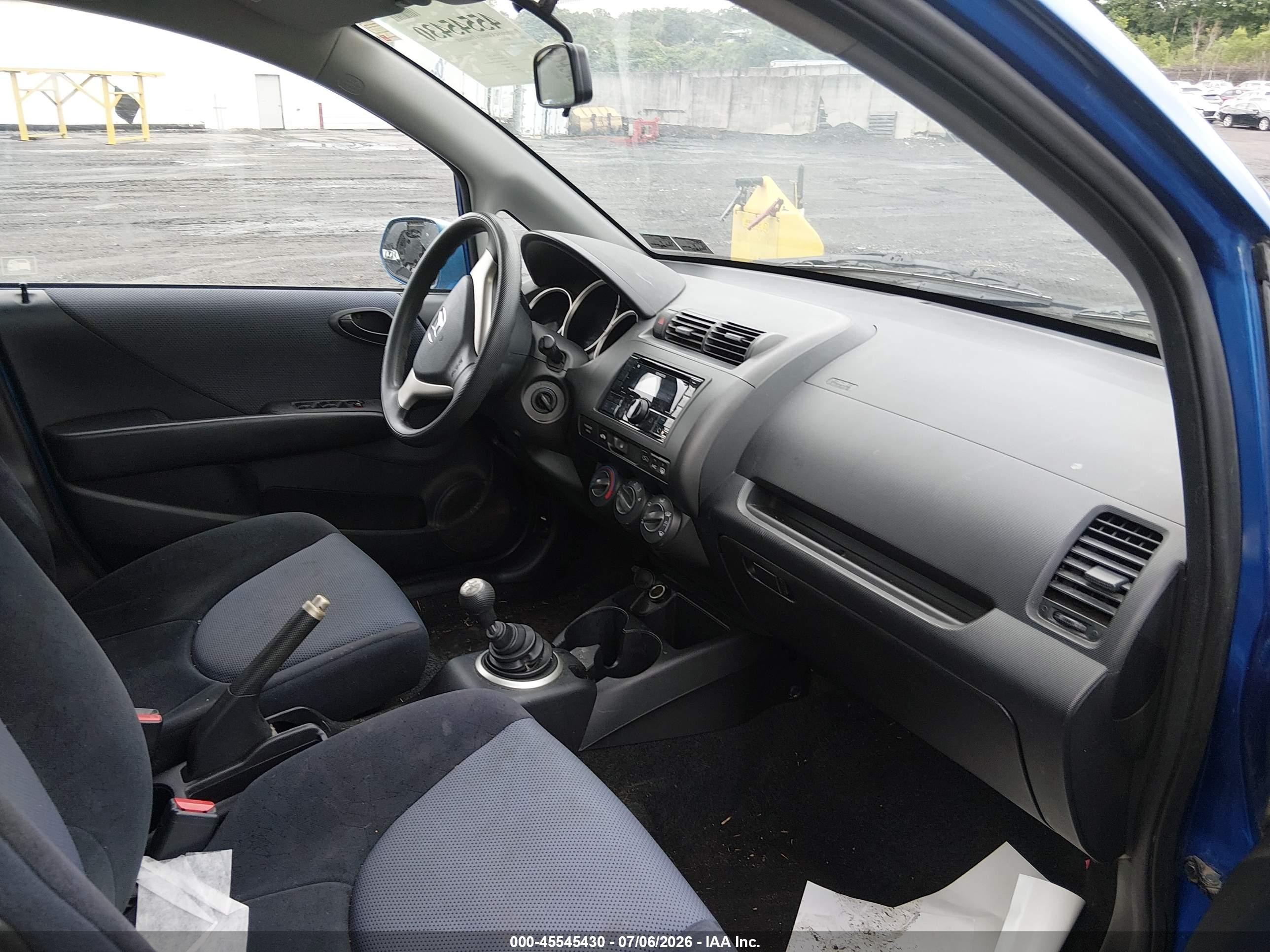 2008 Honda Fit   Blue vin: JHMGD37488S030374
