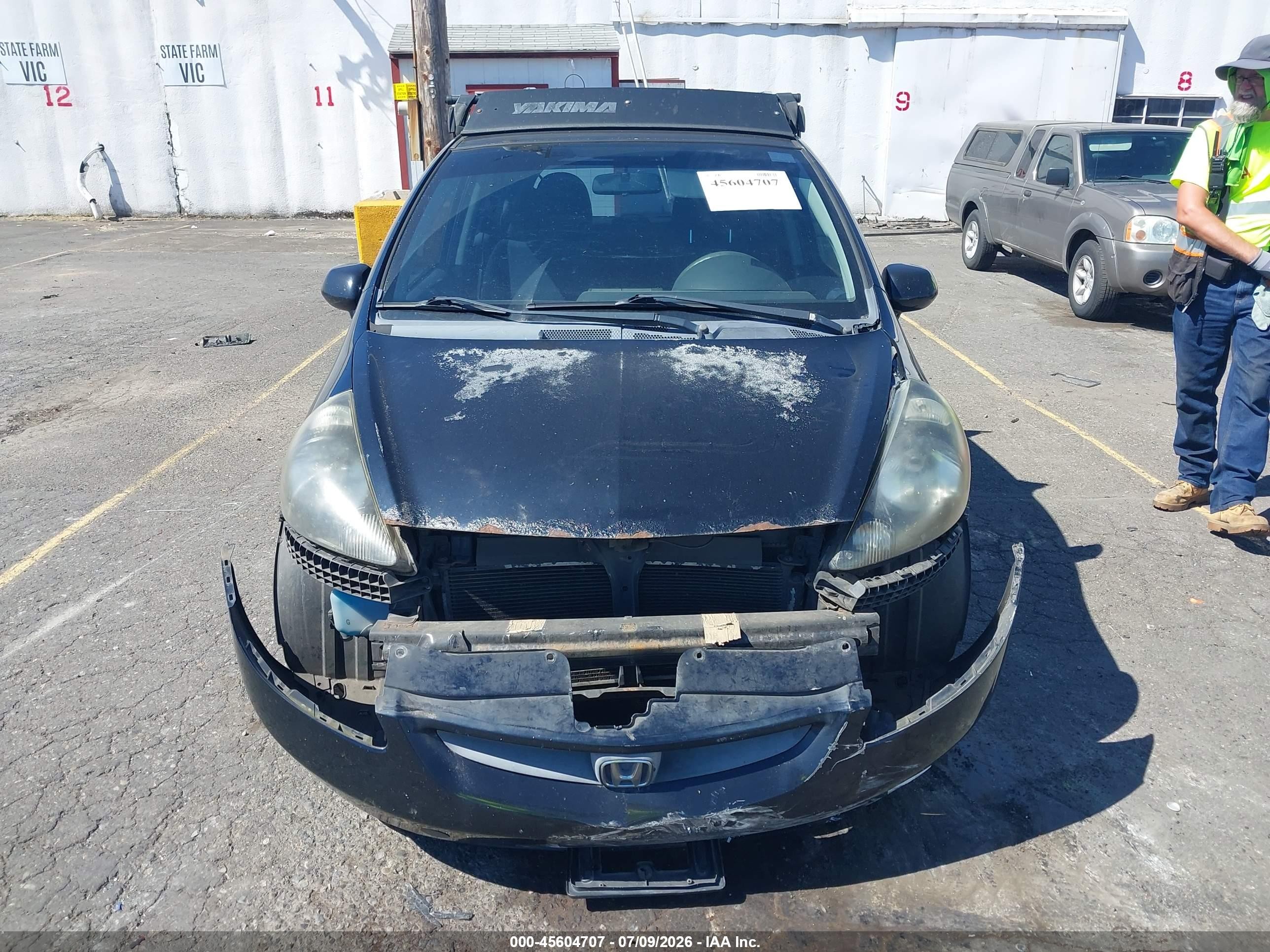2007 Honda Fit   Black vin: JHMGD37497S051958