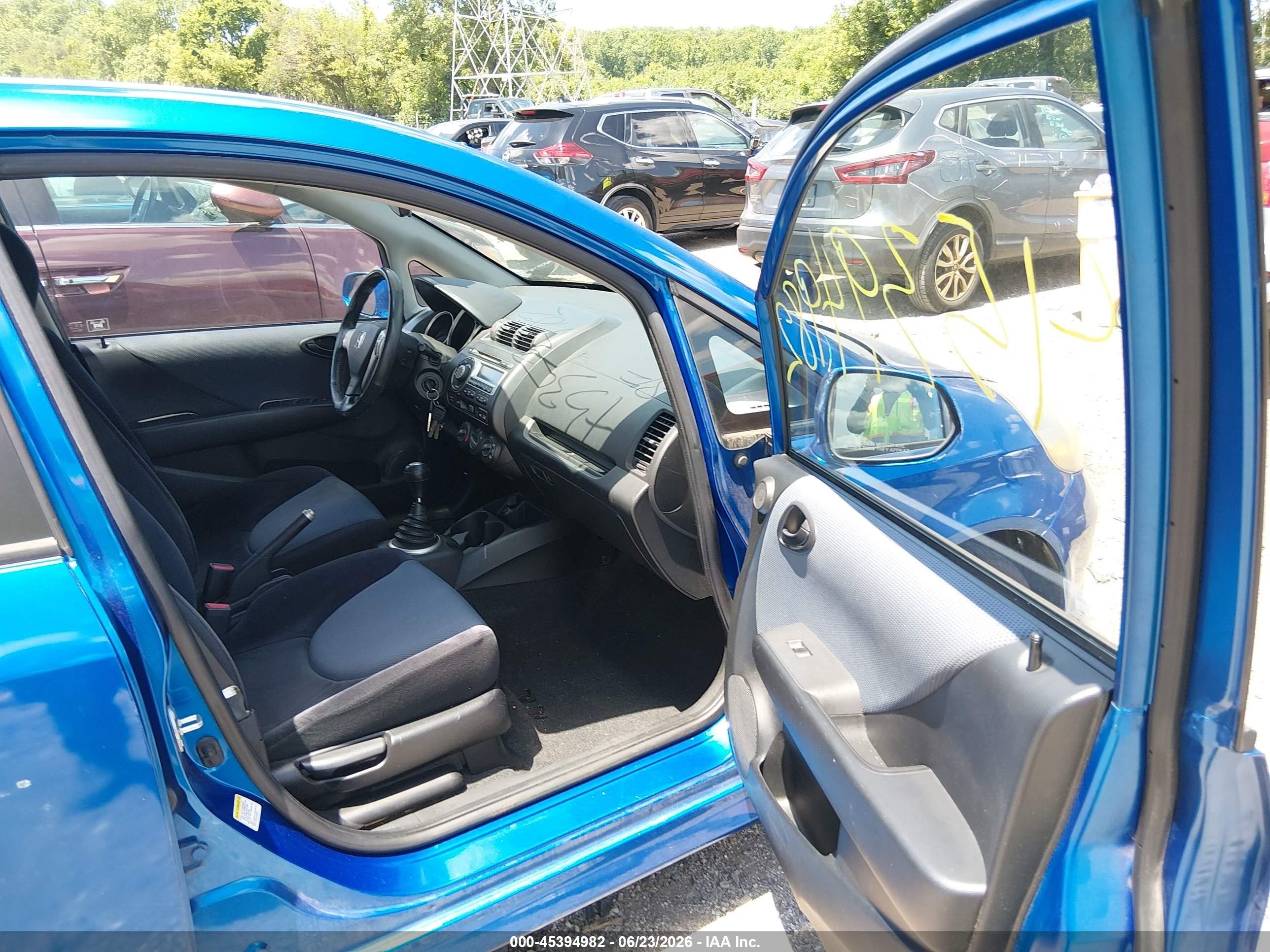 2007 Honda Fit Sport Blue vin: JHMGD37627S023601