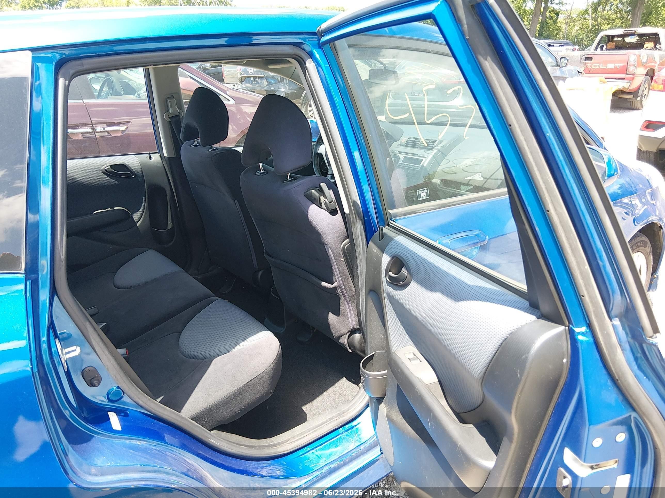 2007 Honda Fit Sport Blue vin: JHMGD37627S023601