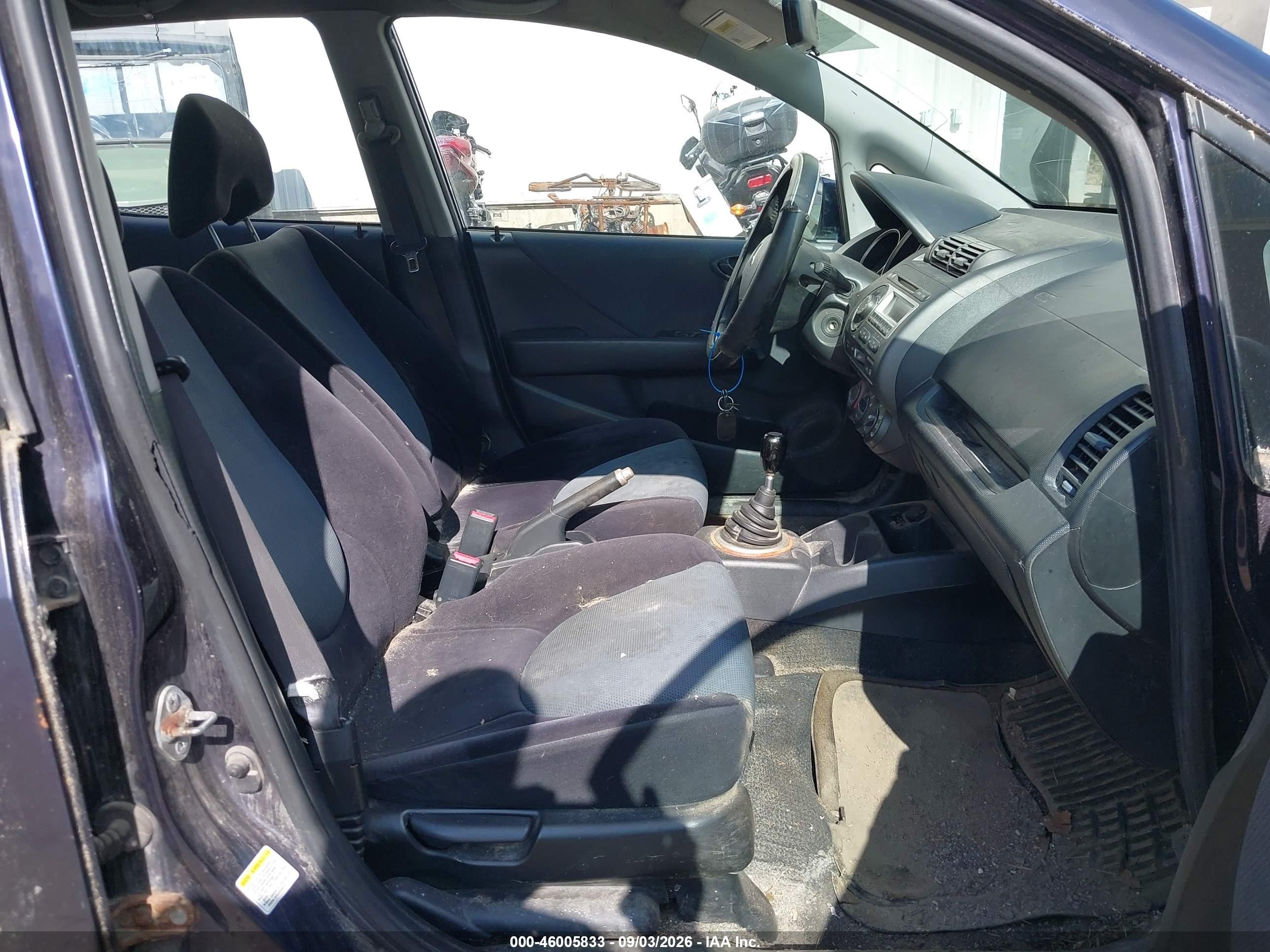 2008 Honda Fit Sport Purple vin: JHMGD37628S057829