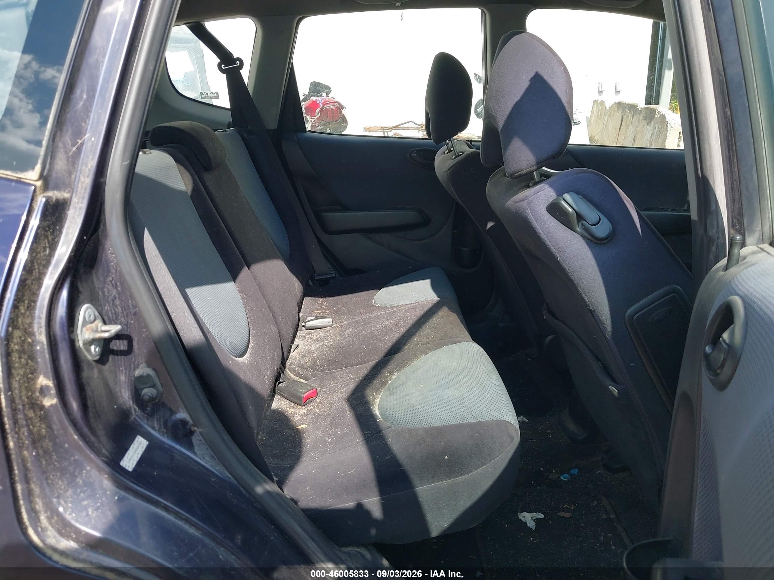 2008 Honda Fit Sport Purple vin: JHMGD37628S057829