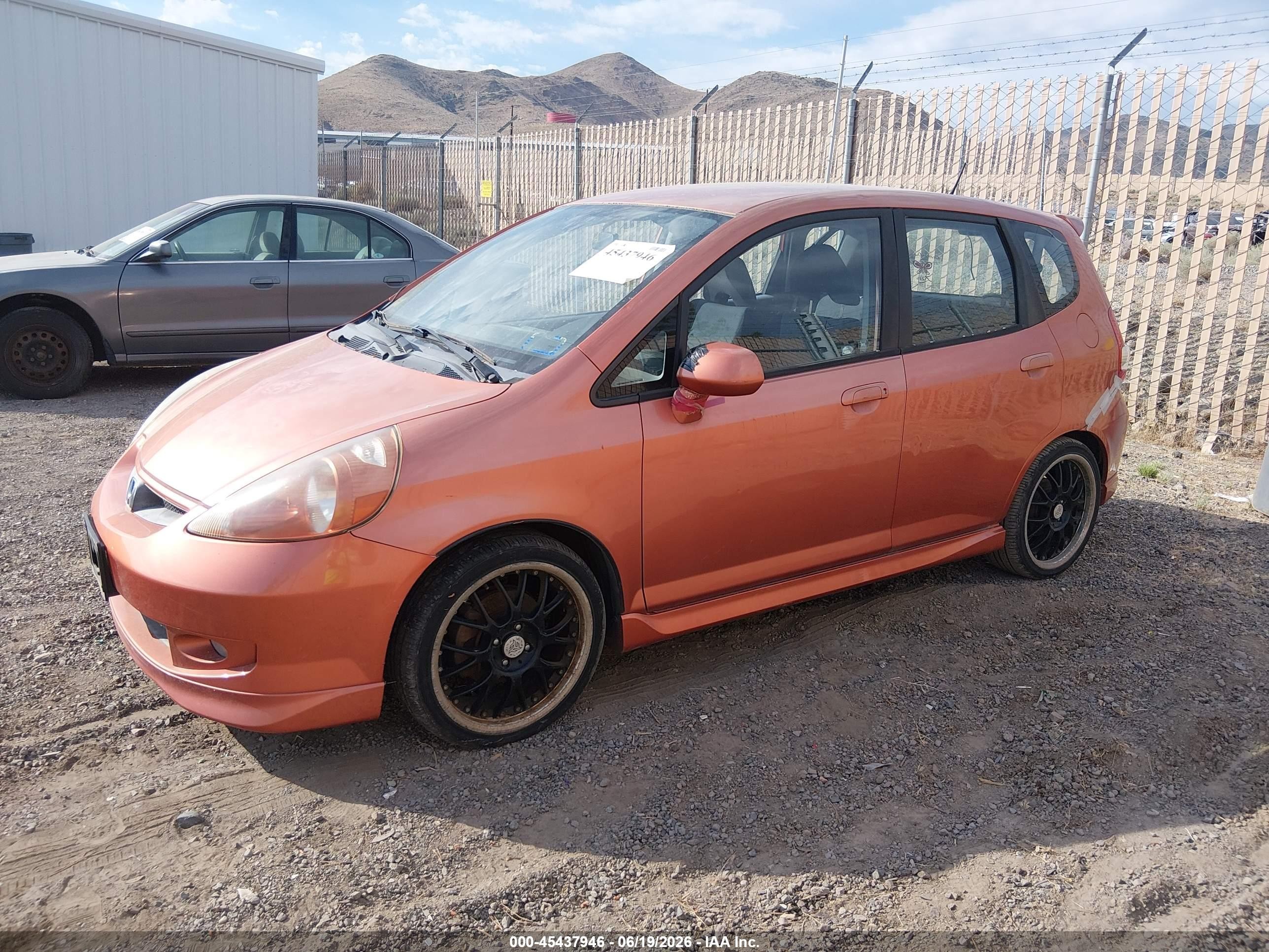 2007 Honda Fit Sport Orange vin: JHMGD37637S053030
