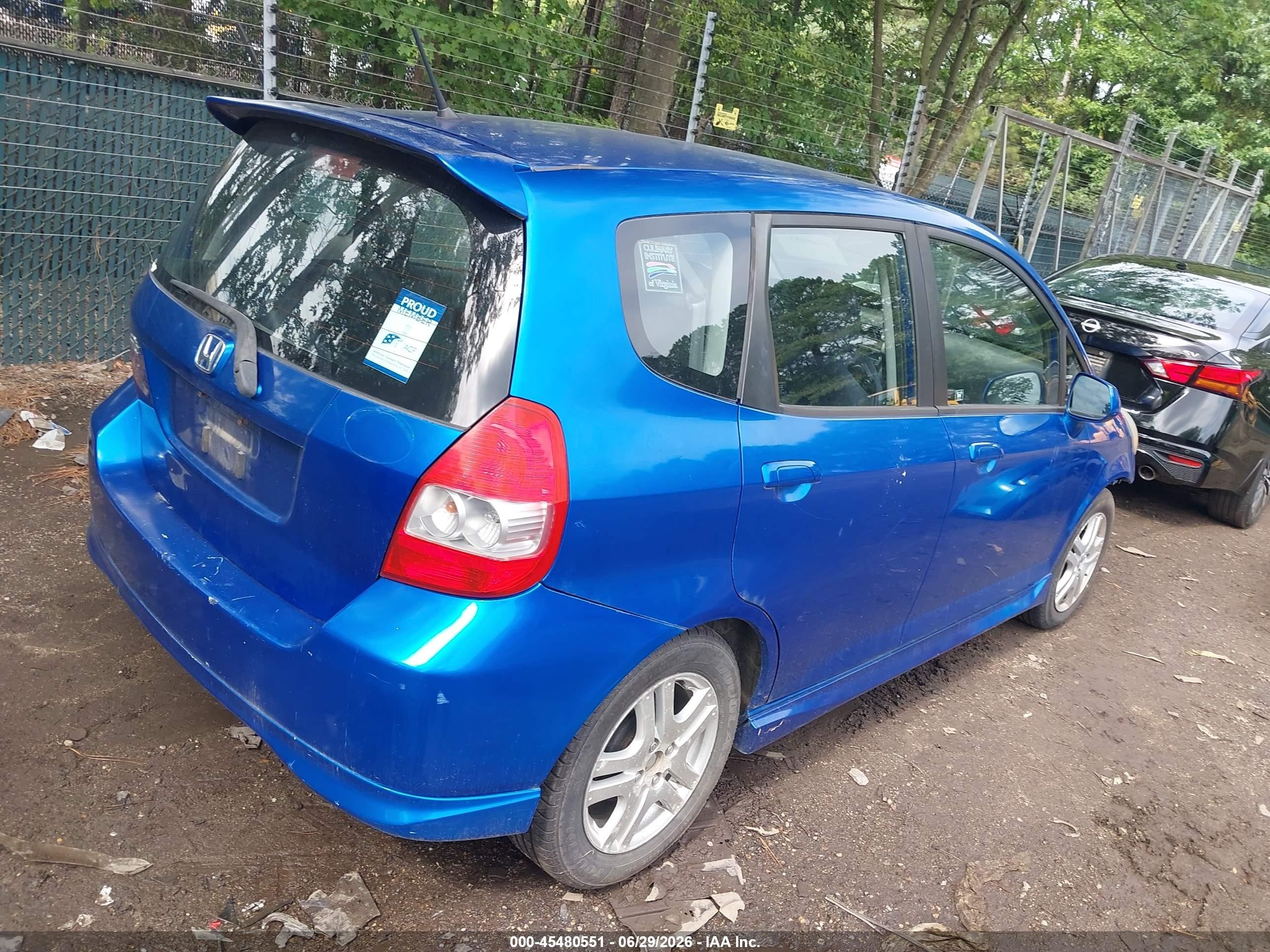 2007 Honda Fit Sport Blue vin: JHMGD37657S048718