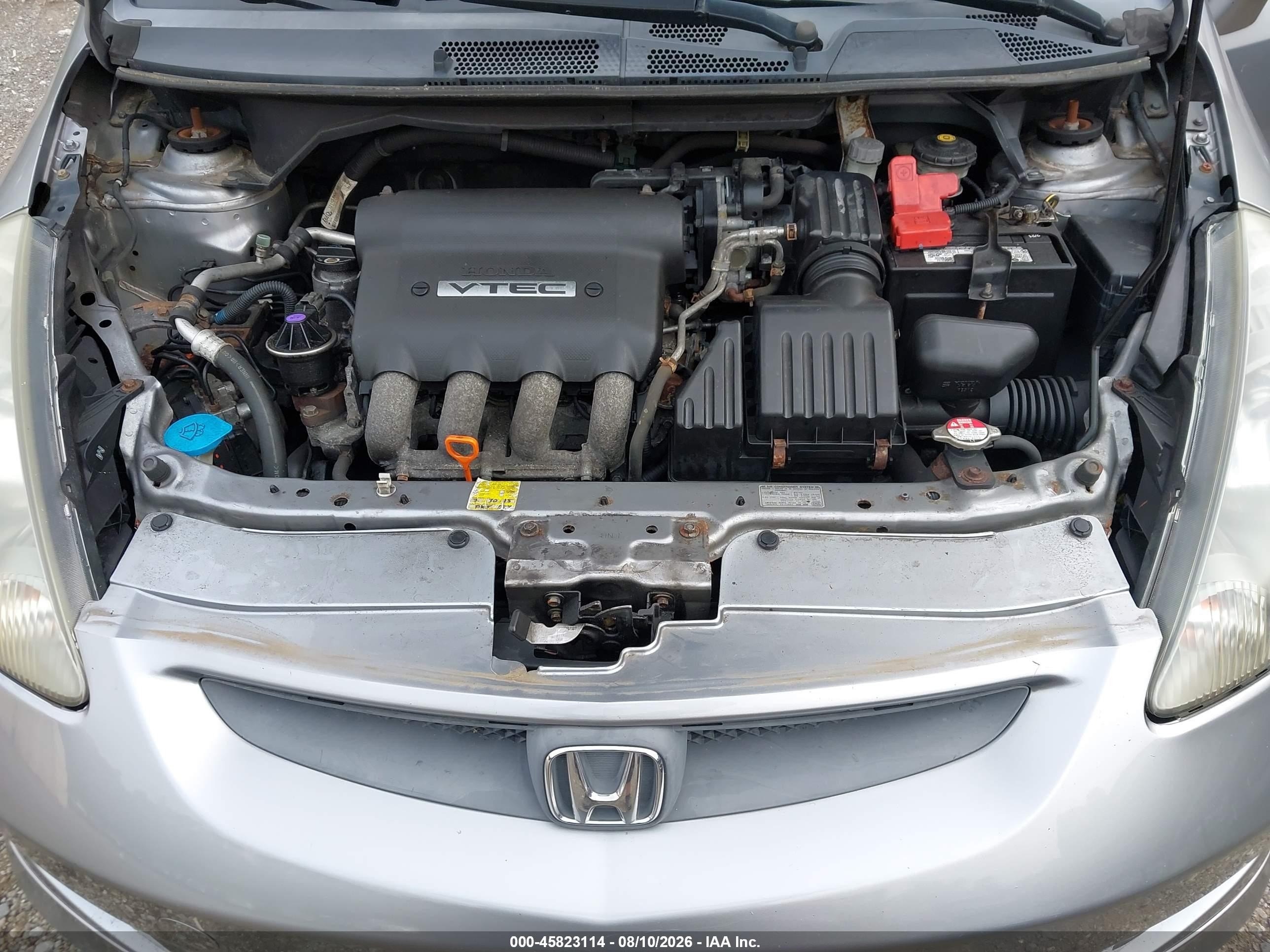 2007 Honda Fit Sport Silver vin: JHMGD37657S056673