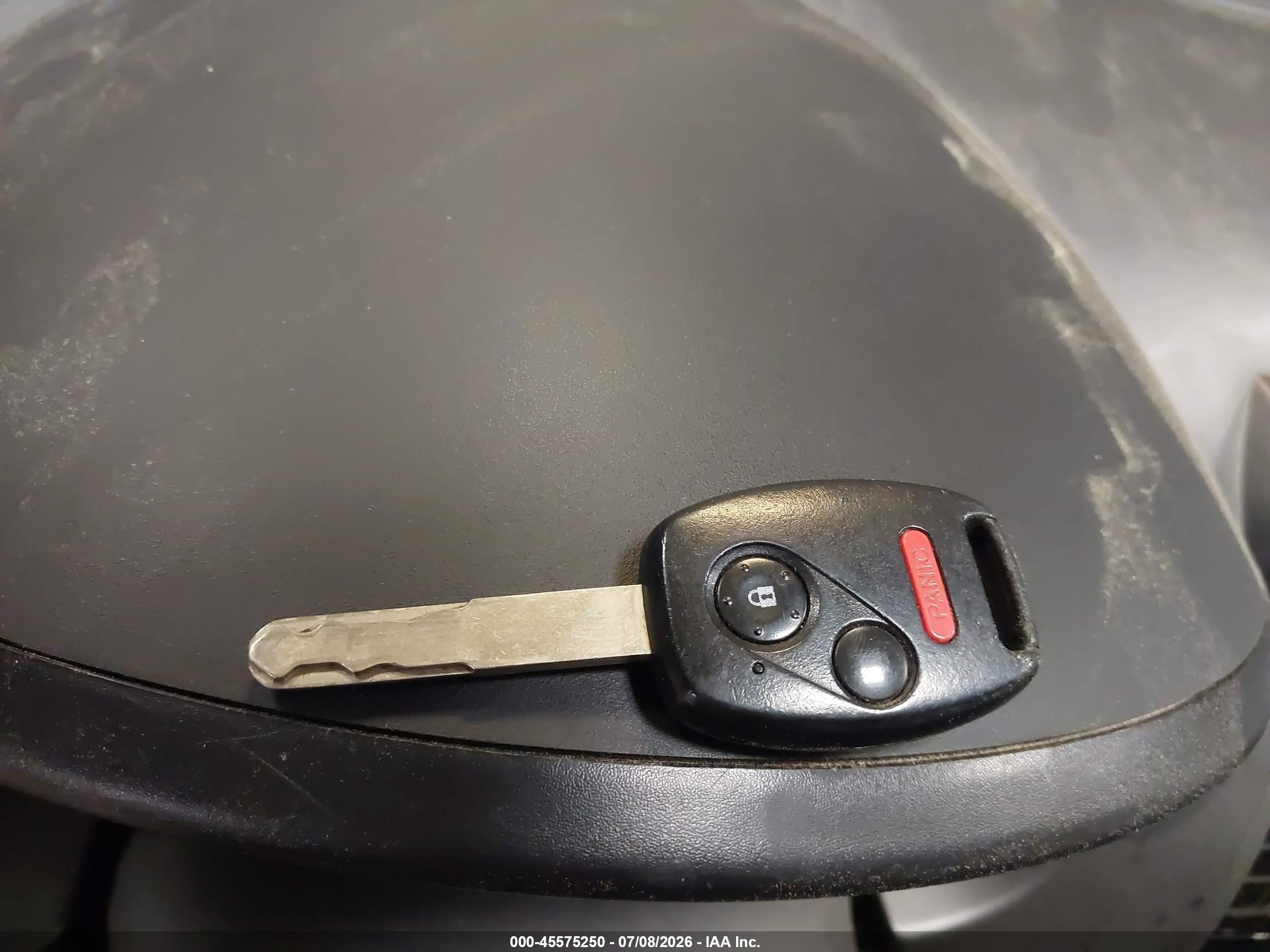 2007 Honda Fit Sport Серебряный vin: JHMGD37687S063150