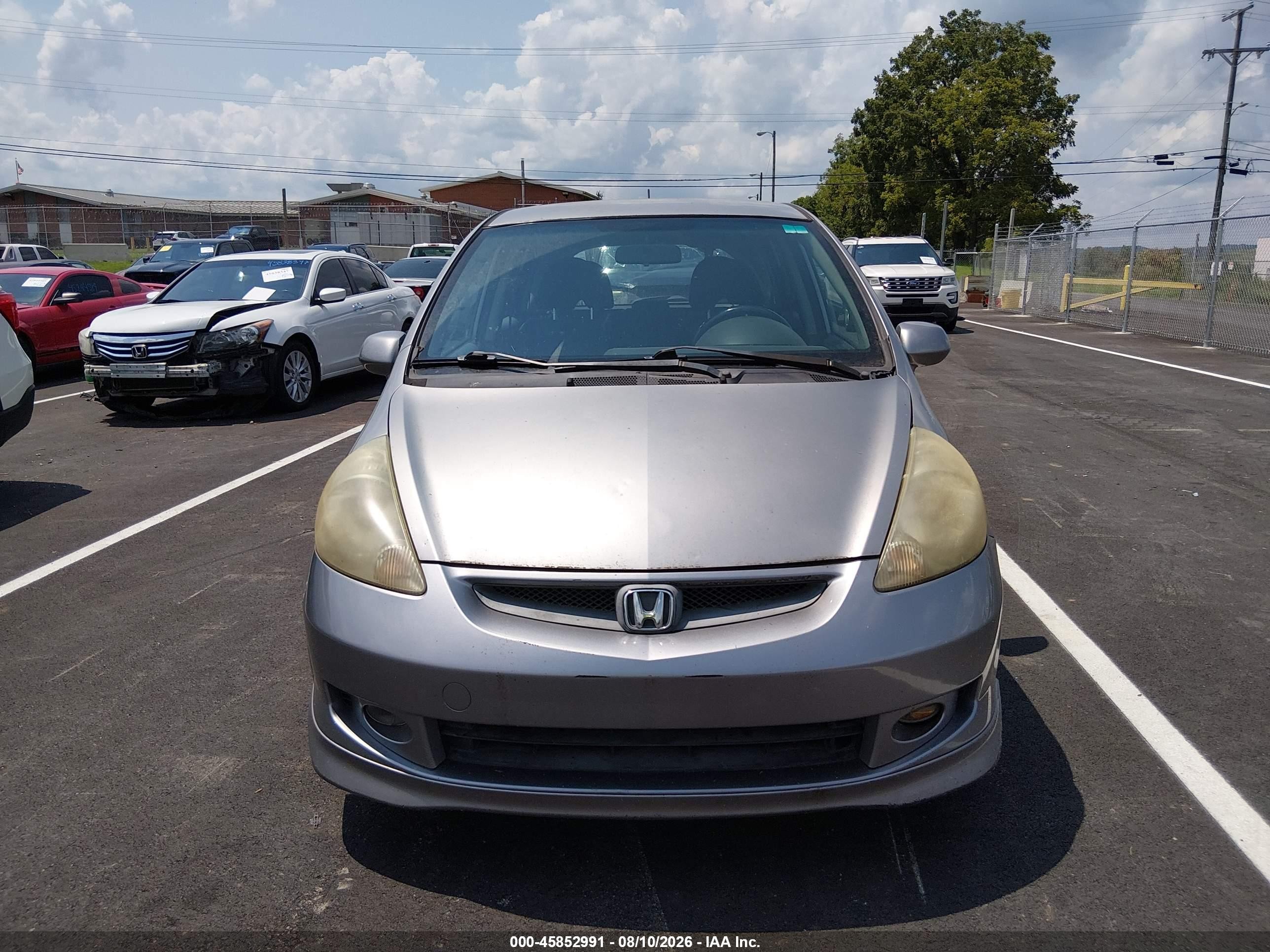 2008 Honda Fit Sport Серебряный vin: JHMGD37698S049906