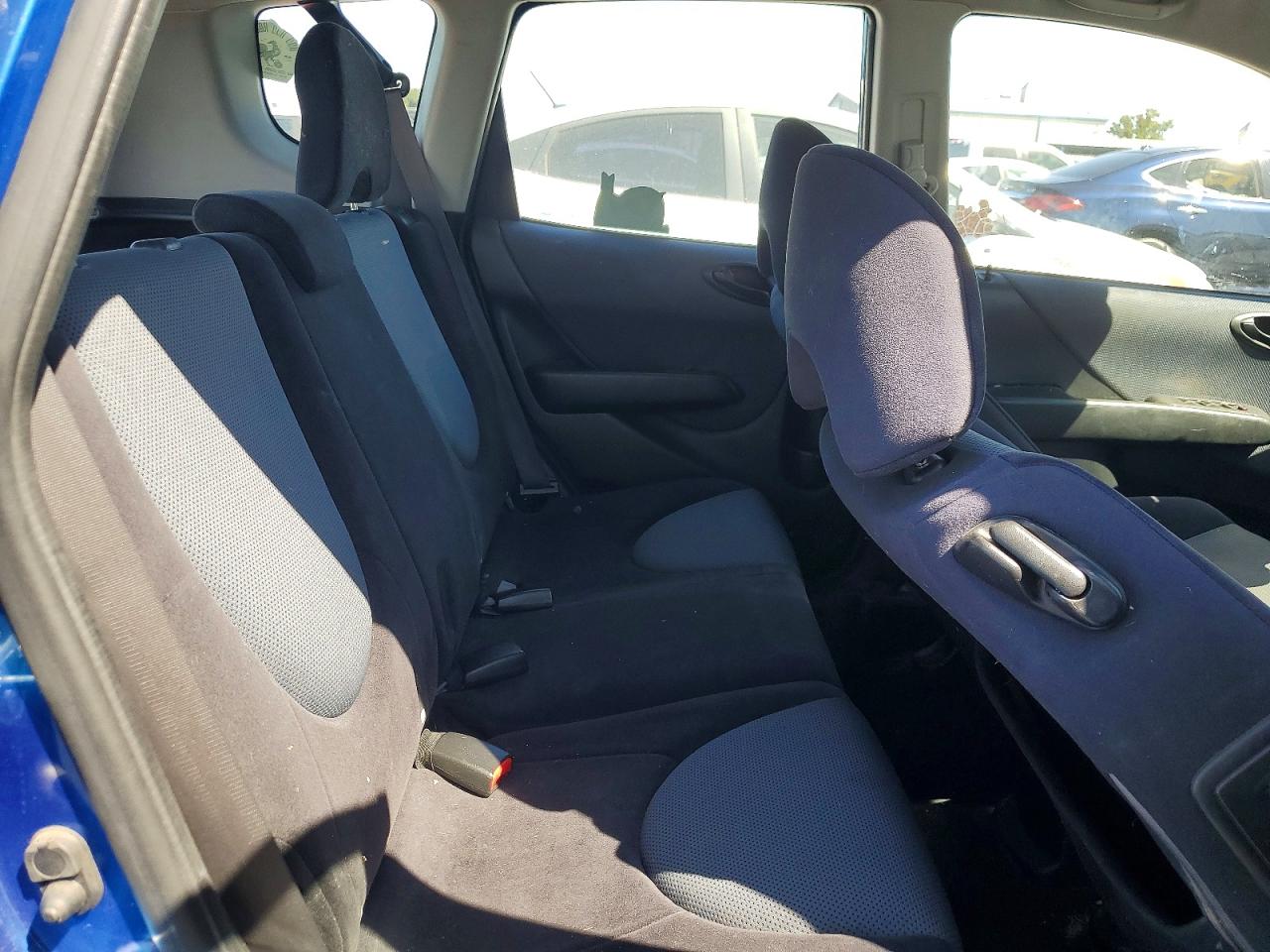 2007 Honda Fit Blue vin: JHMGD38417S013963
