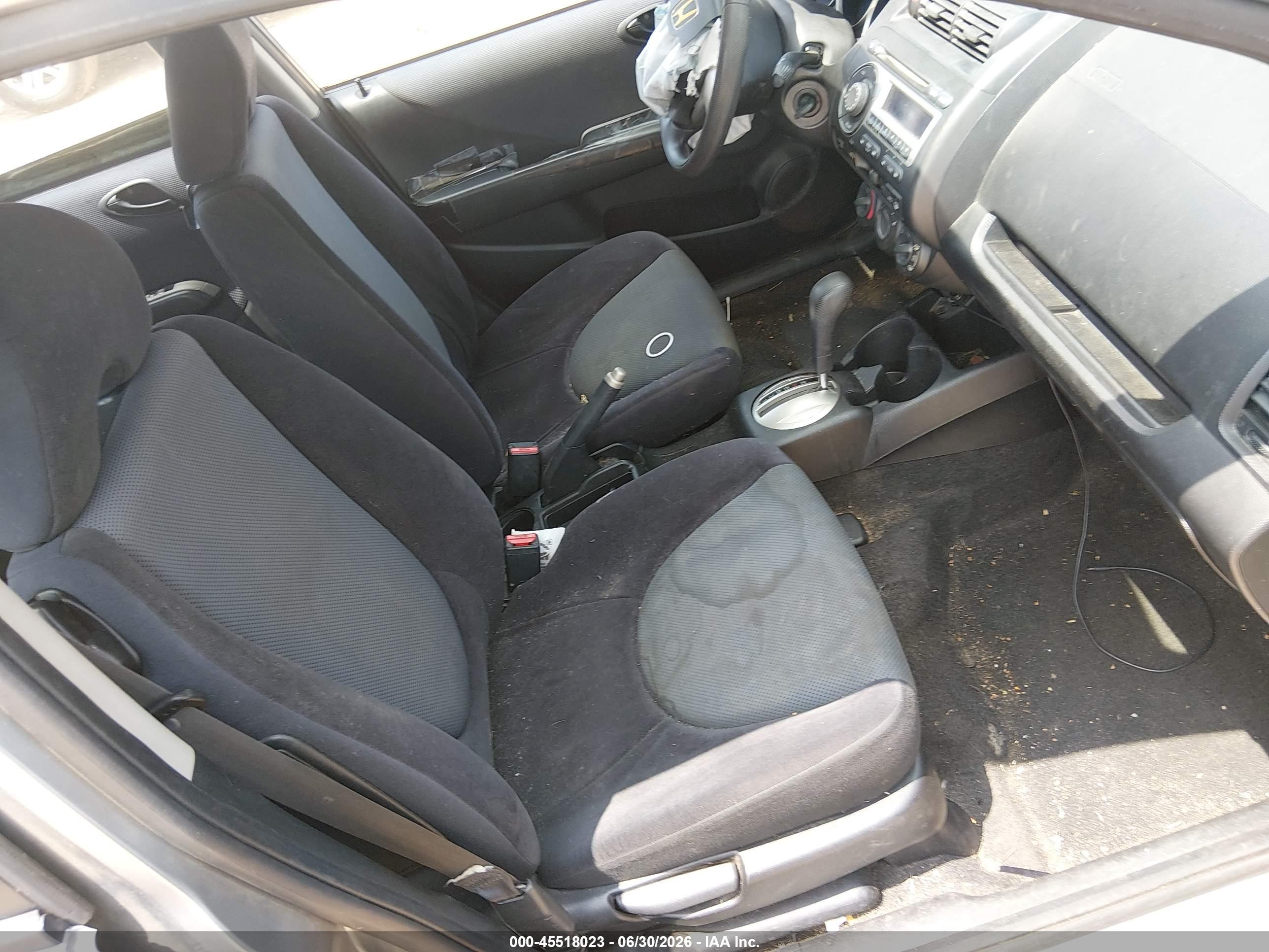 2007 Honda Fit   Gray vin: JHMGD38417S045425