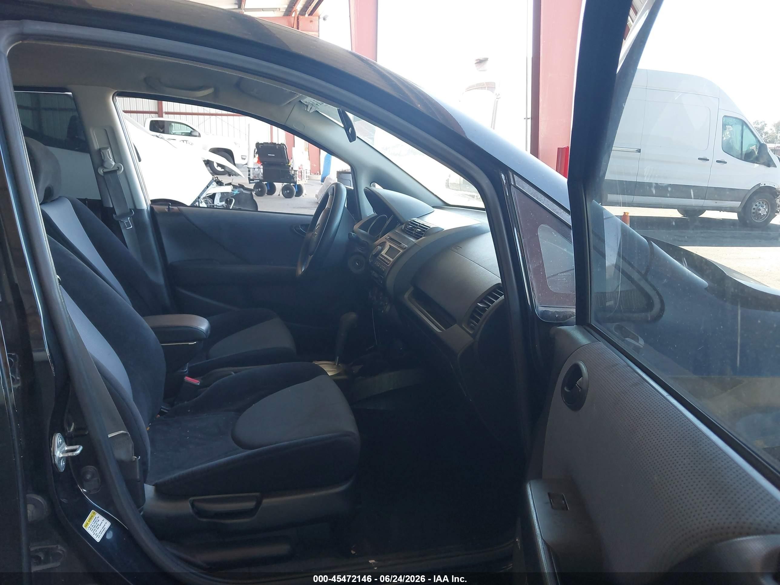 2007 Honda Fit   Black vin: JHMGD38427S018542