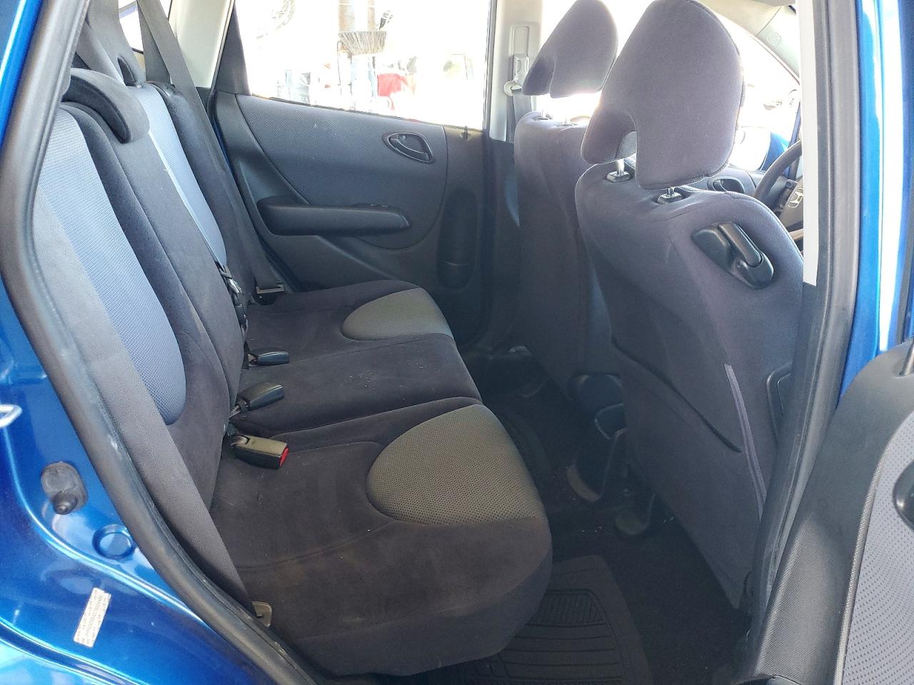 2007 Honda Fit Blue vin: JHMGD38427S024499