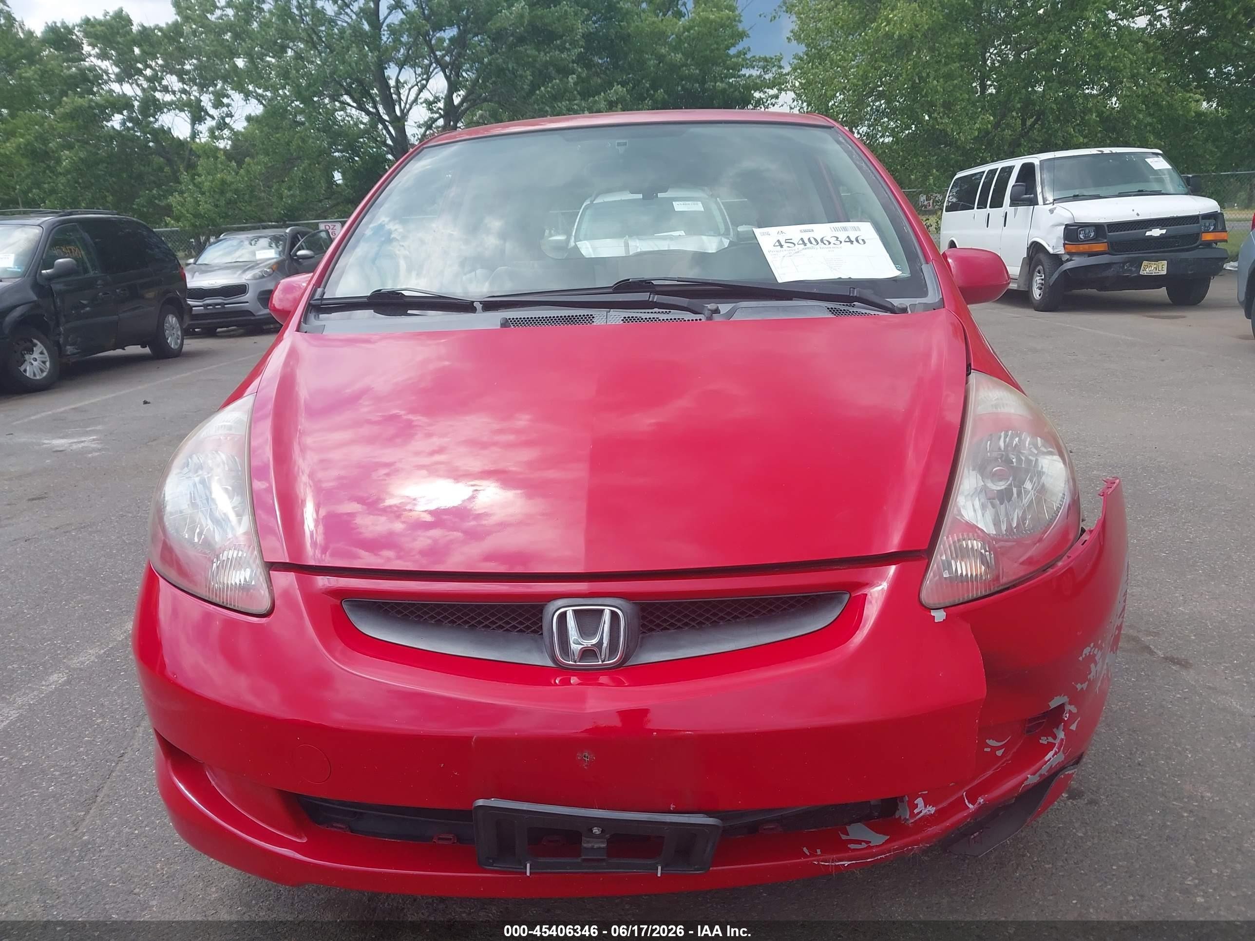 2007 Honda Fit   Red vin: JHMGD38427S055154