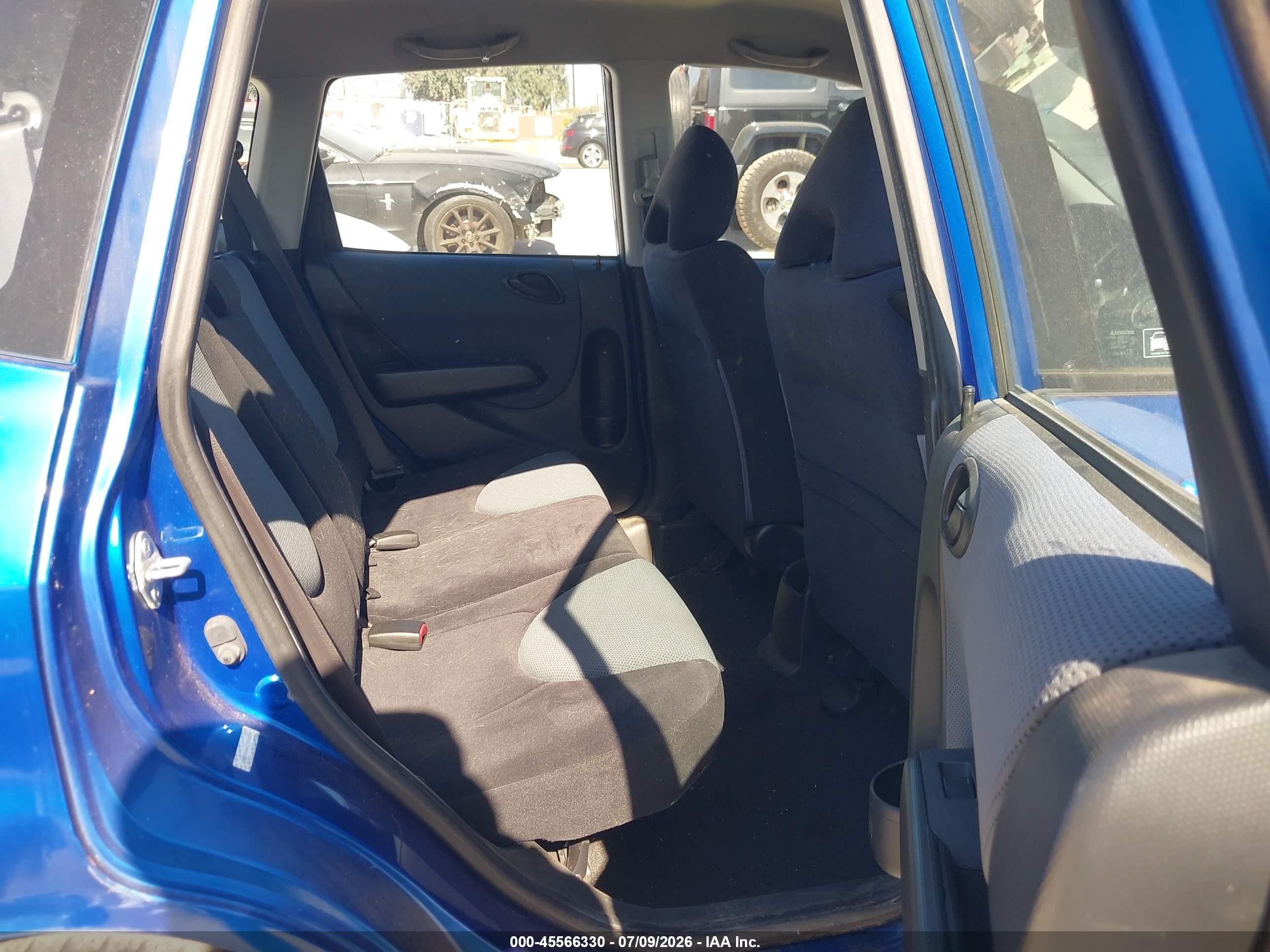 2007 Honda Fit   Blue vin: JHMGD38437S029291
