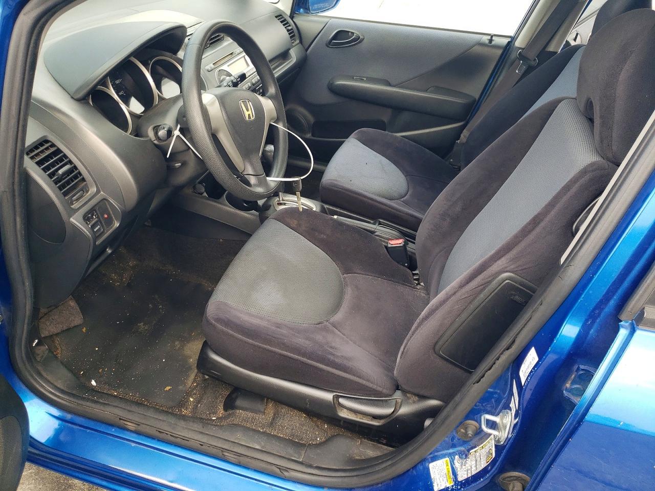 2007 Honda Fit Blue vin: JHMGD38437S049430
