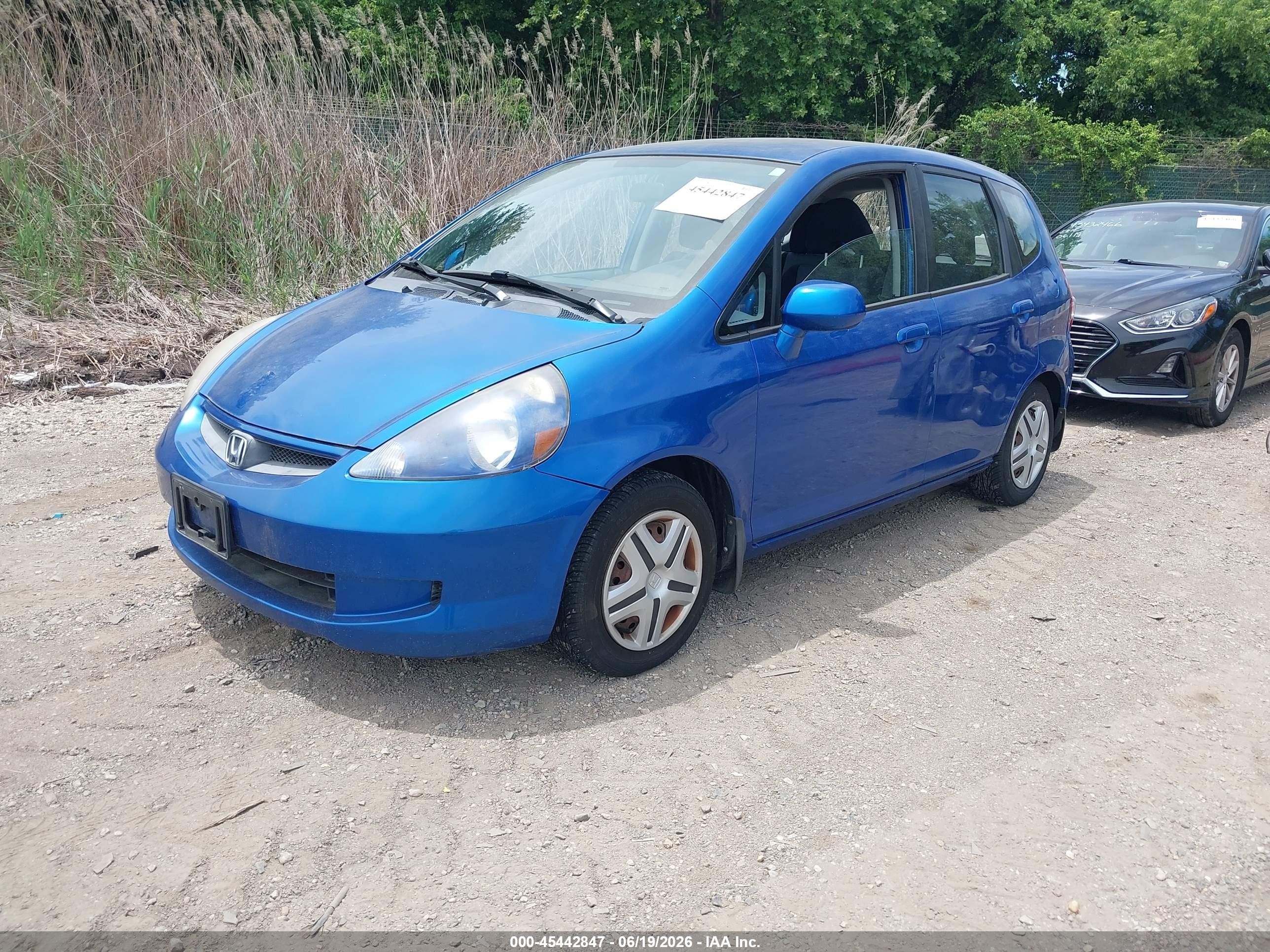 2007 Honda Fit   Blue vin: JHMGD38437S063845