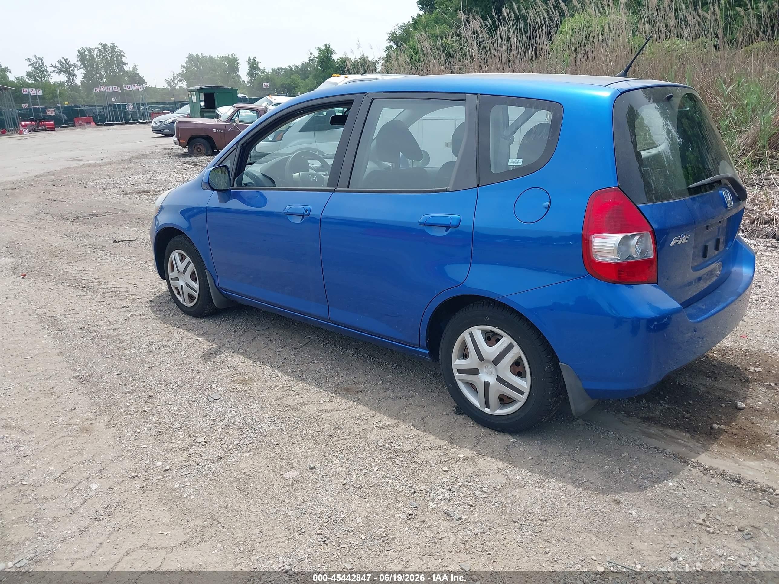 2007 Honda Fit   Blue vin: JHMGD38437S063845