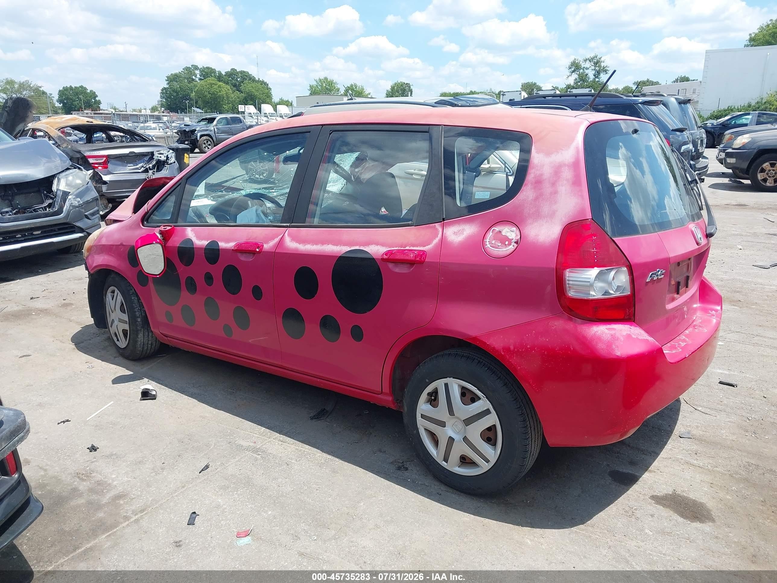 2008 Honda Fit   Red vin: JHMGD38438S000195