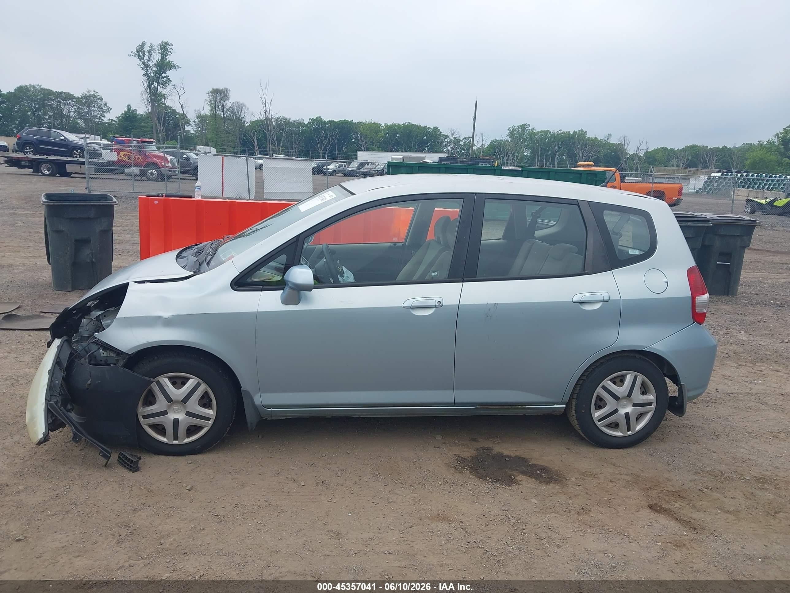 2007 Honda Fit   Blue vin: JHMGD38457S007065