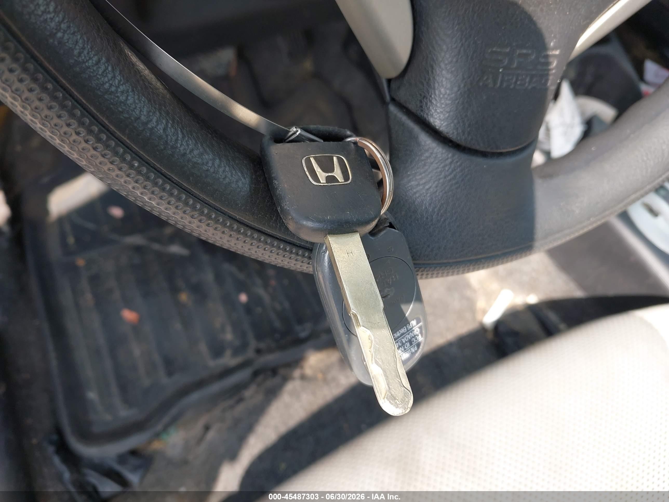 2007 Honda Fit   Light Blue vin: JHMGD38457S030118