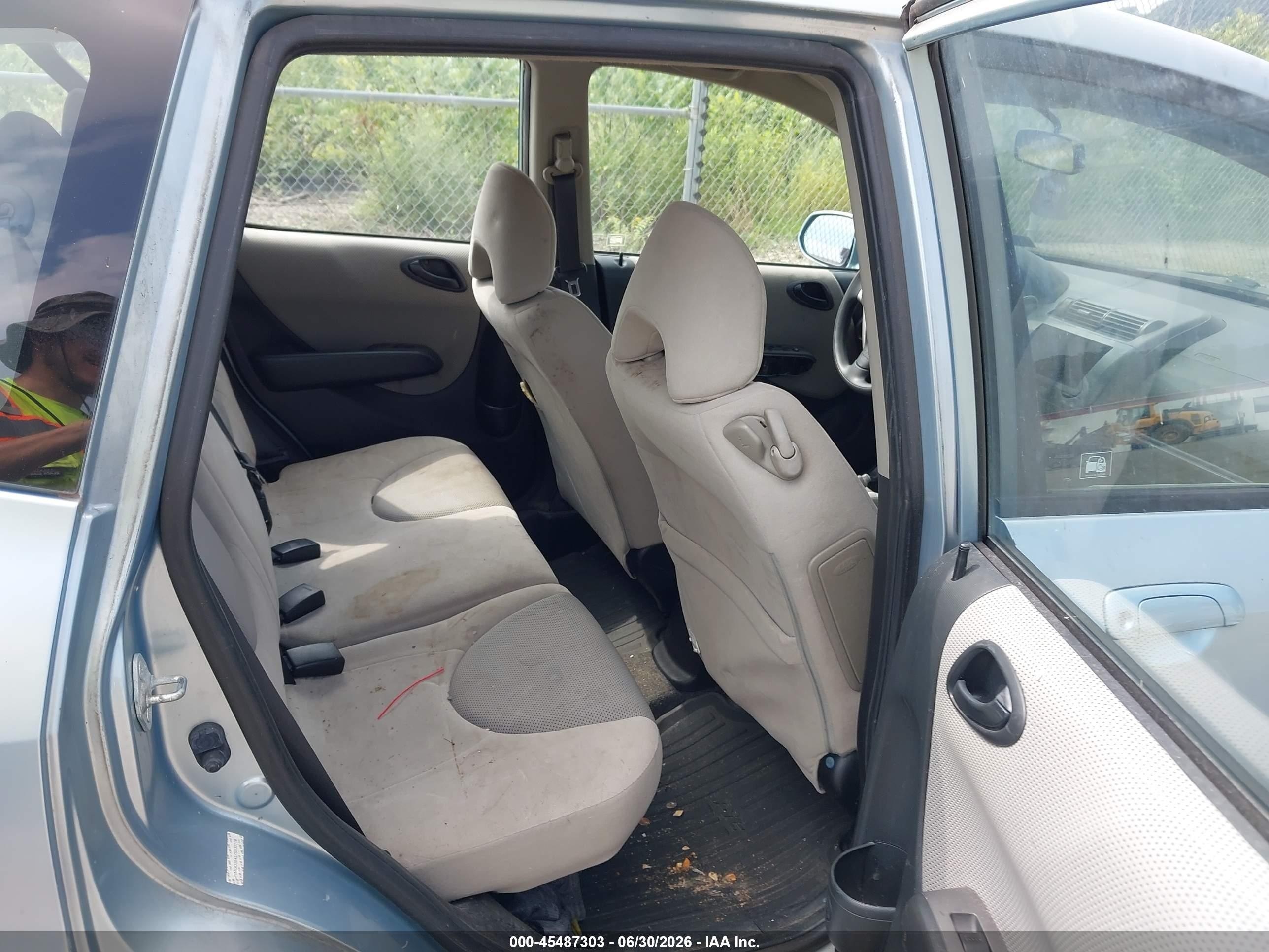 2007 Honda Fit   Light Blue vin: JHMGD38457S030118