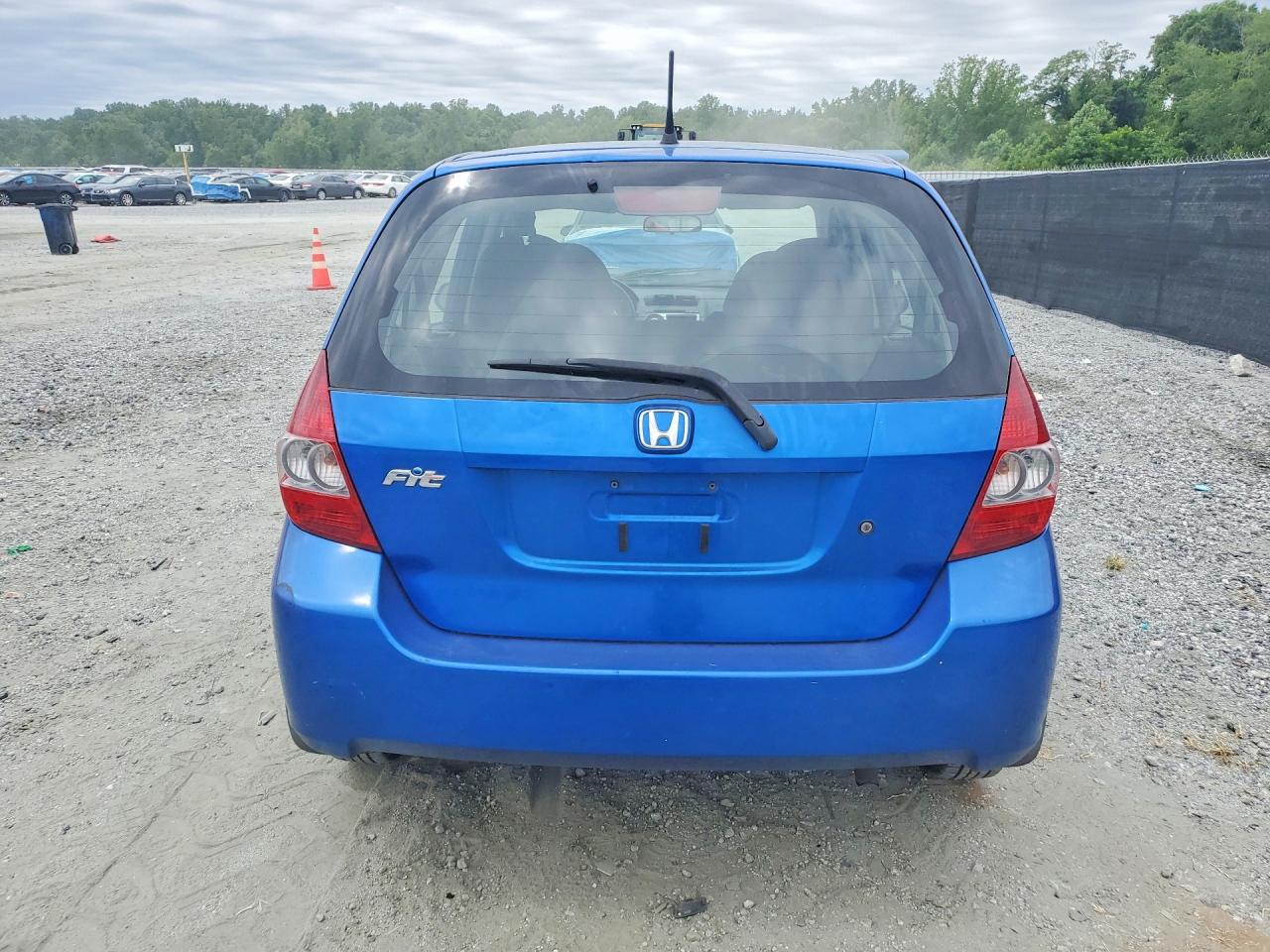 2008 Honda Fit Blue vin: JHMGD38458S030380