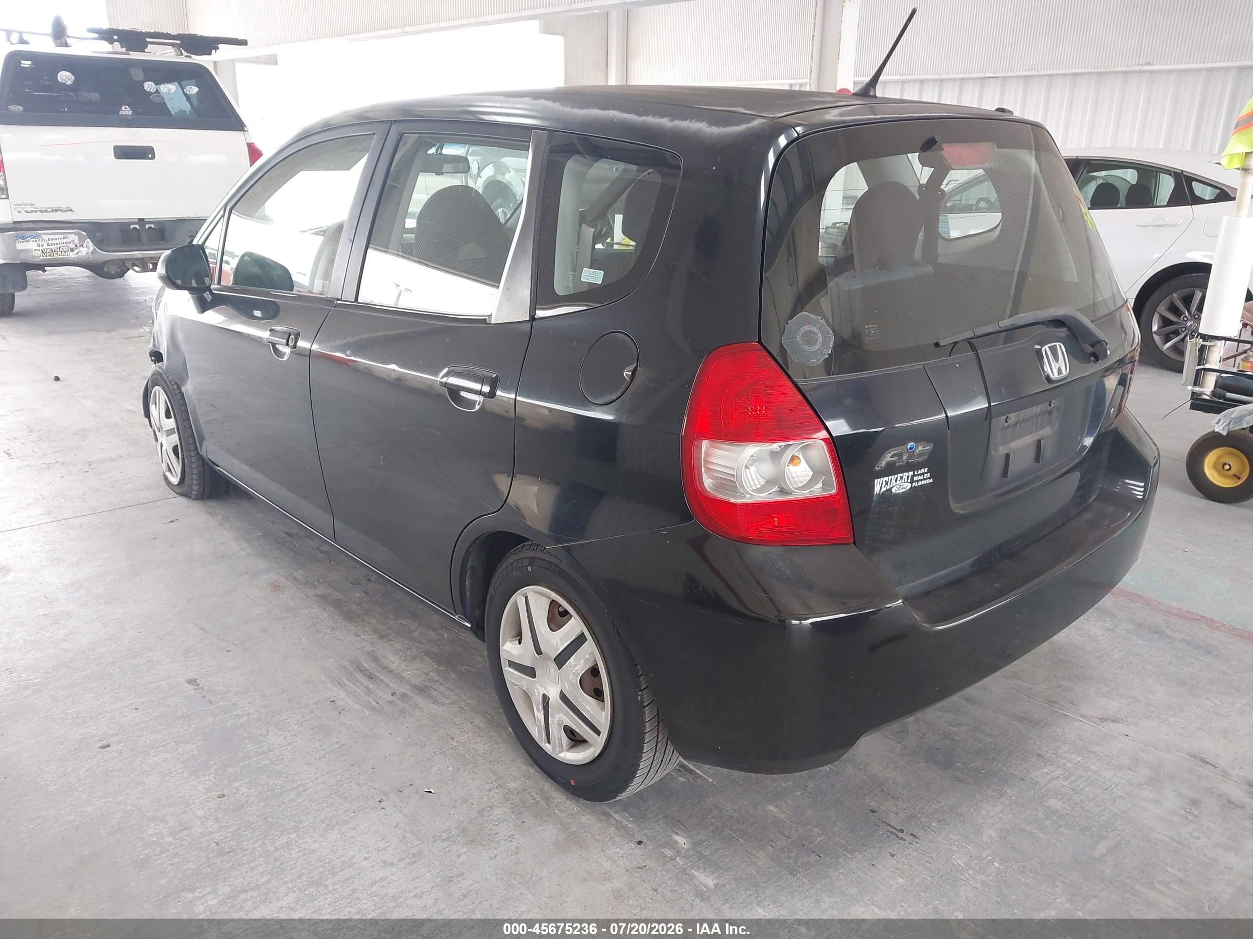 2008 Honda Fit   Black vin: JHMGD38458S044229