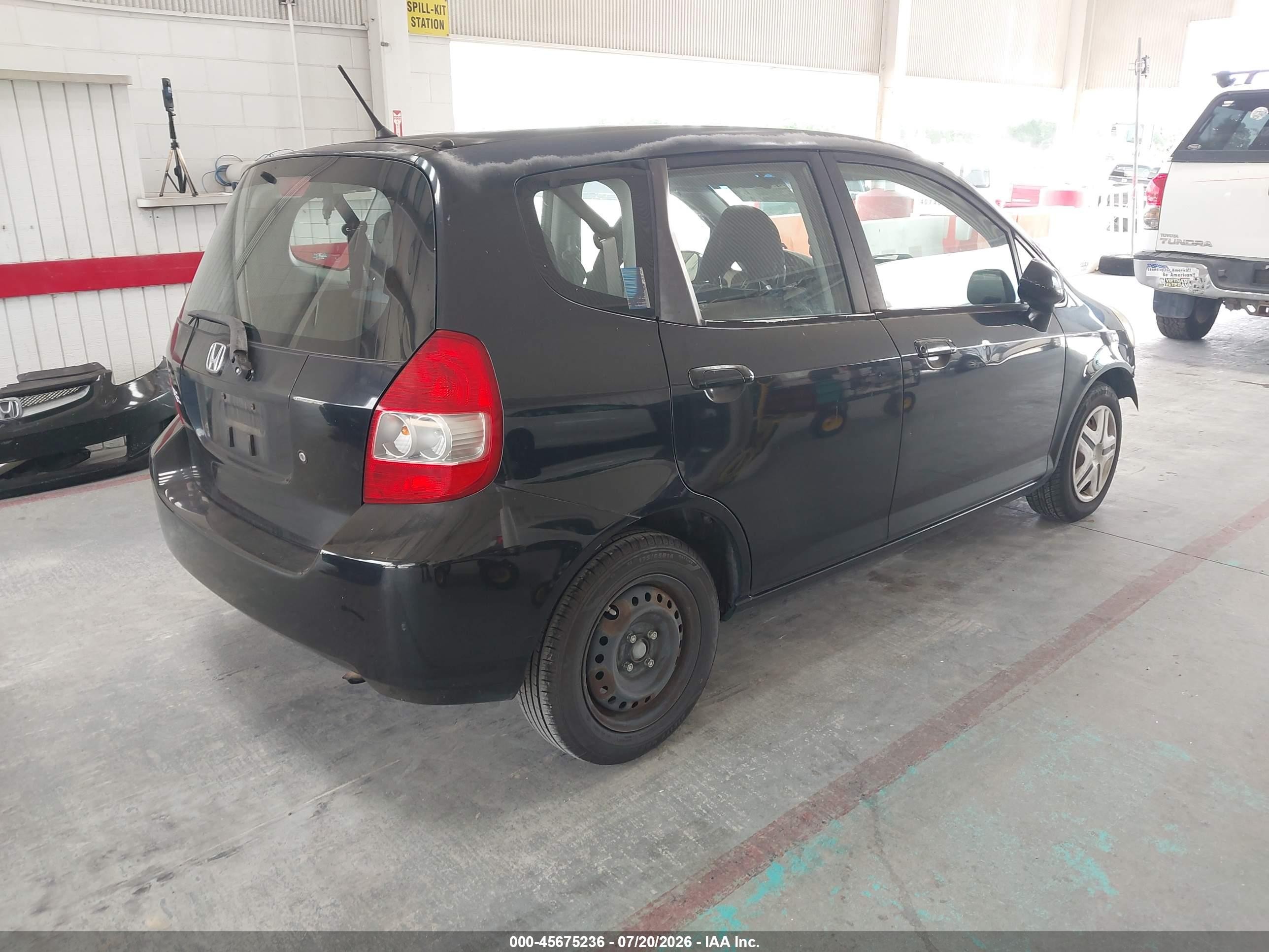 2008 Honda Fit   Black vin: JHMGD38458S044229