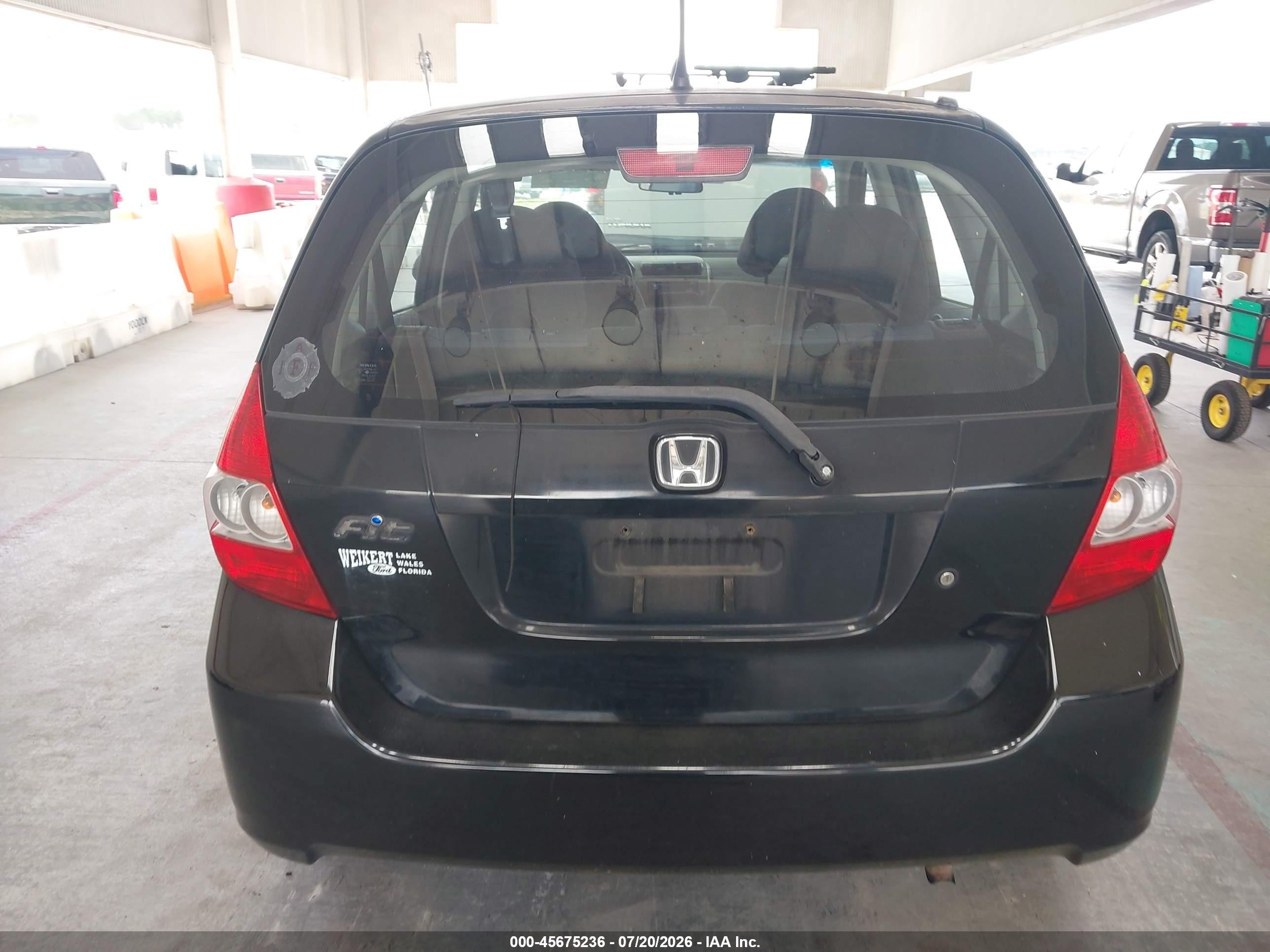 2008 Honda Fit   Black vin: JHMGD38458S044229
