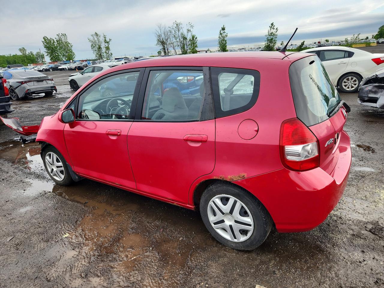2007 Honda Fit Red vin: JHMGD38467S819006