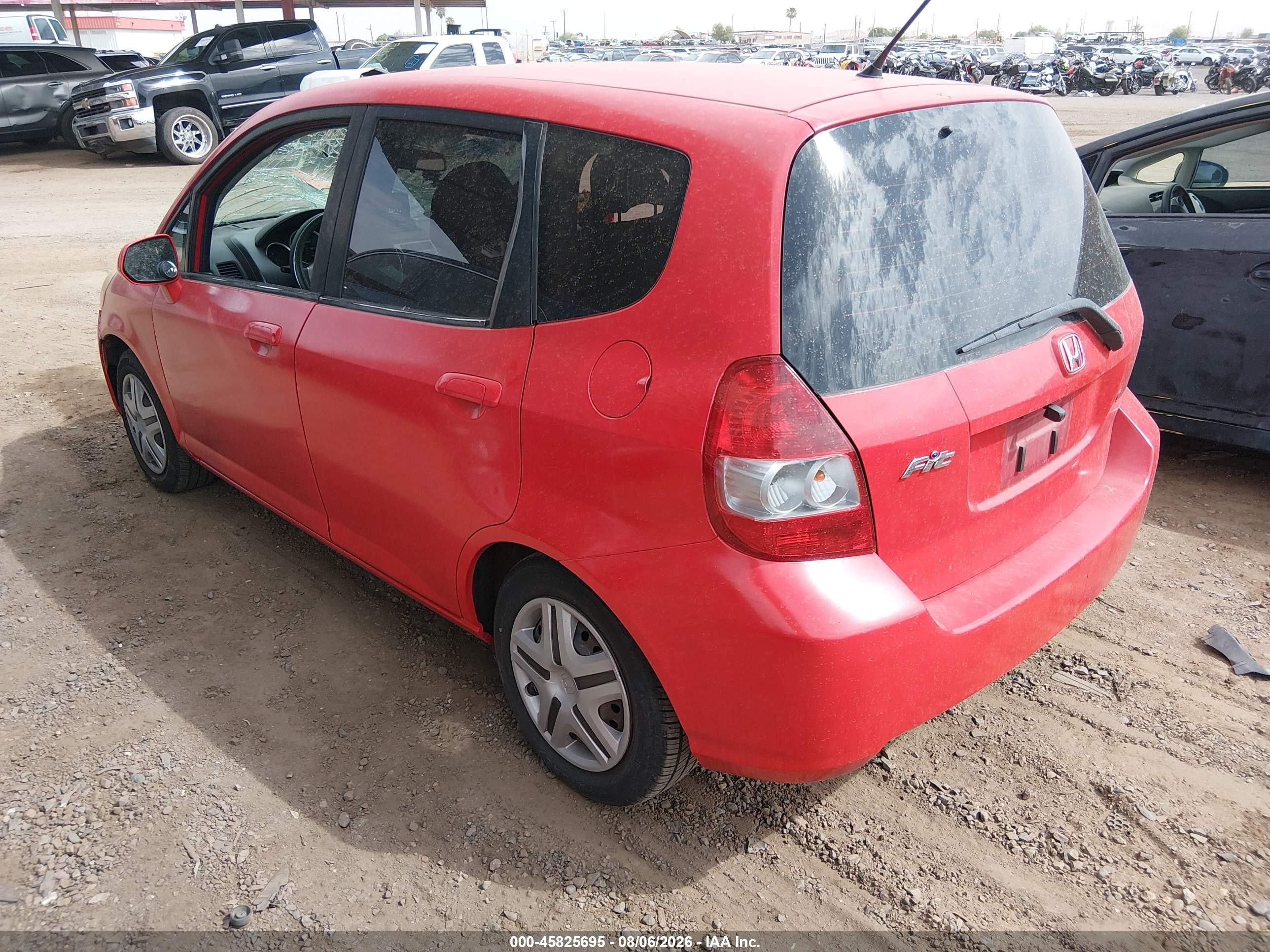 2008 Honda Fit   Красный vin: JHMGD38468S070628