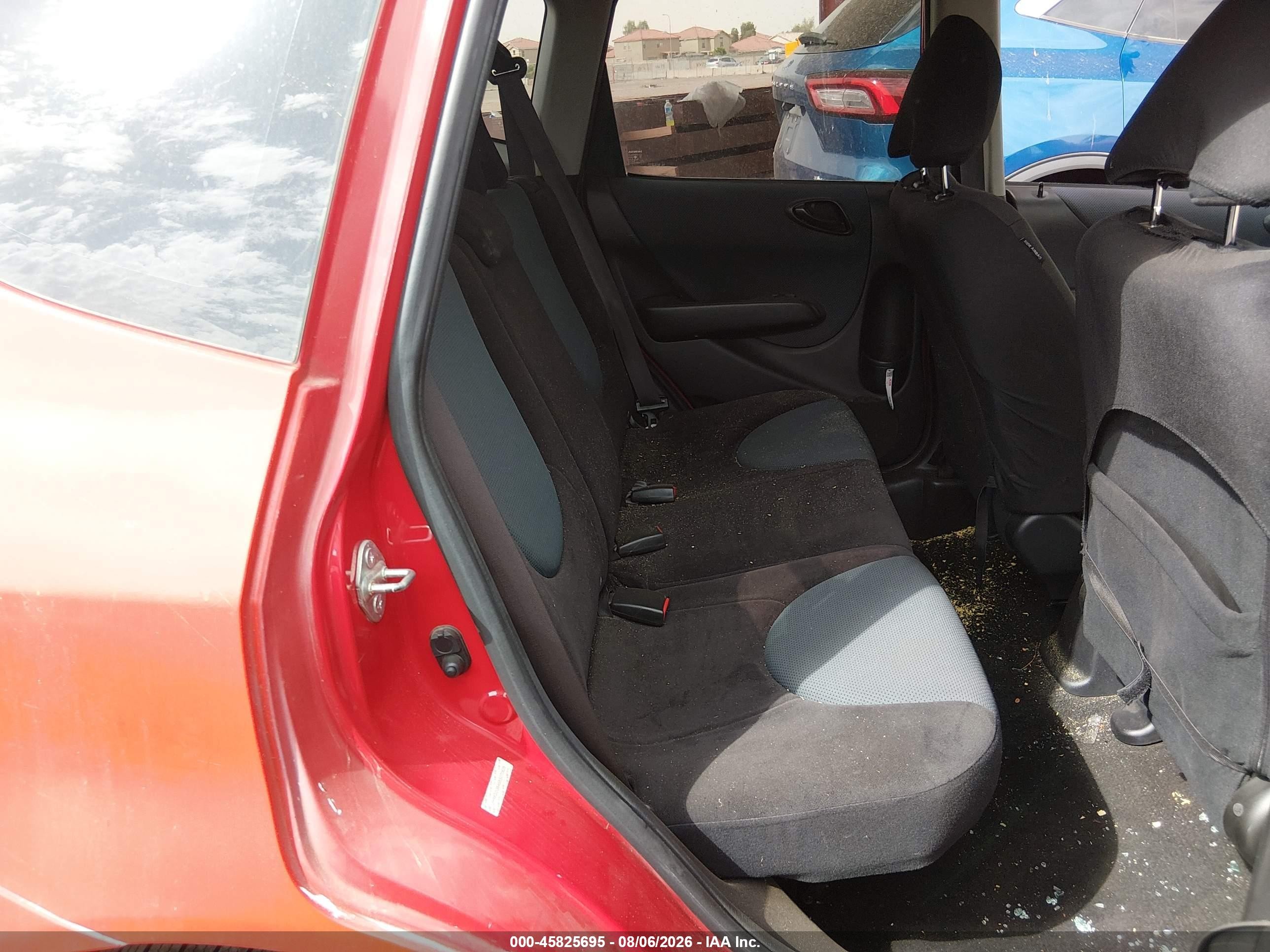 2008 Honda Fit   Красный vin: JHMGD38468S070628