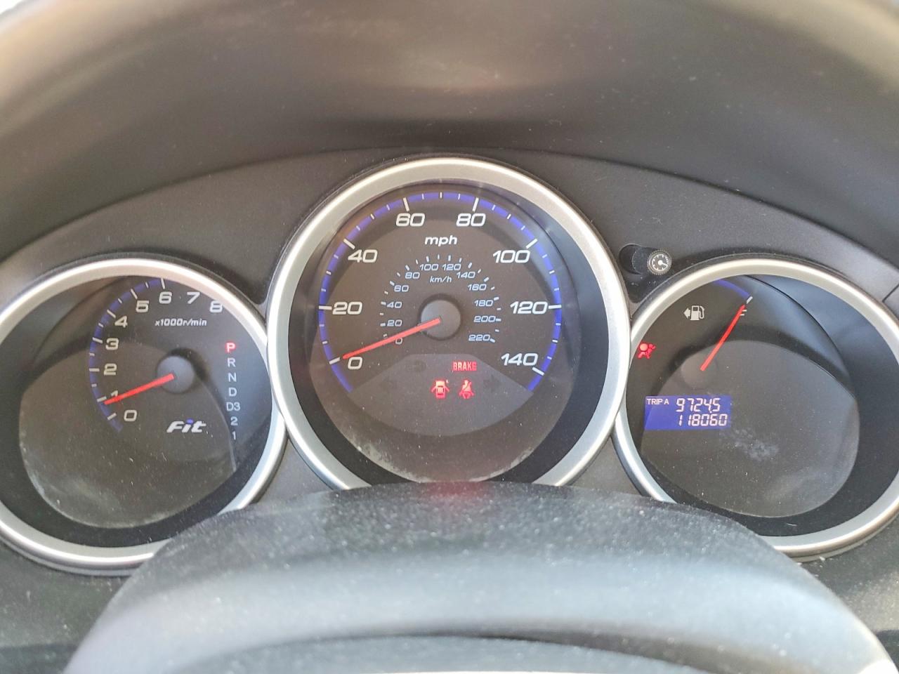 2007 Honda Fit Red vin: JHMGD38477S024014