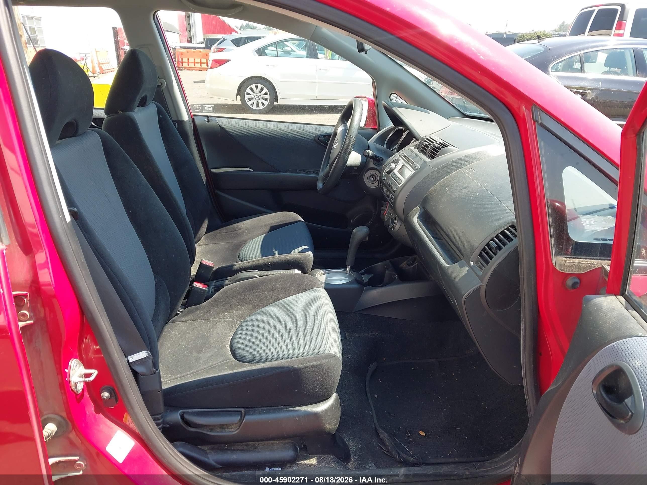 2008 Honda Fit   Red vin: JHMGD38478S062361